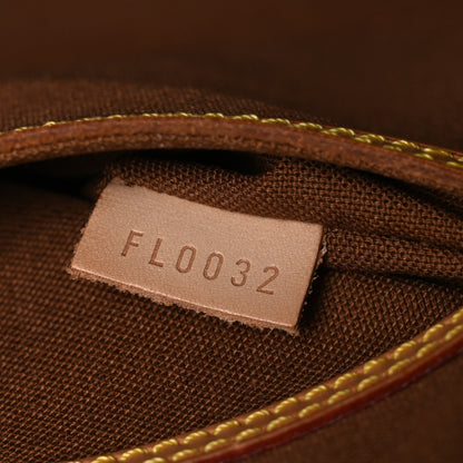 Louis Vuitton Monogram Alma PM 7 of 12