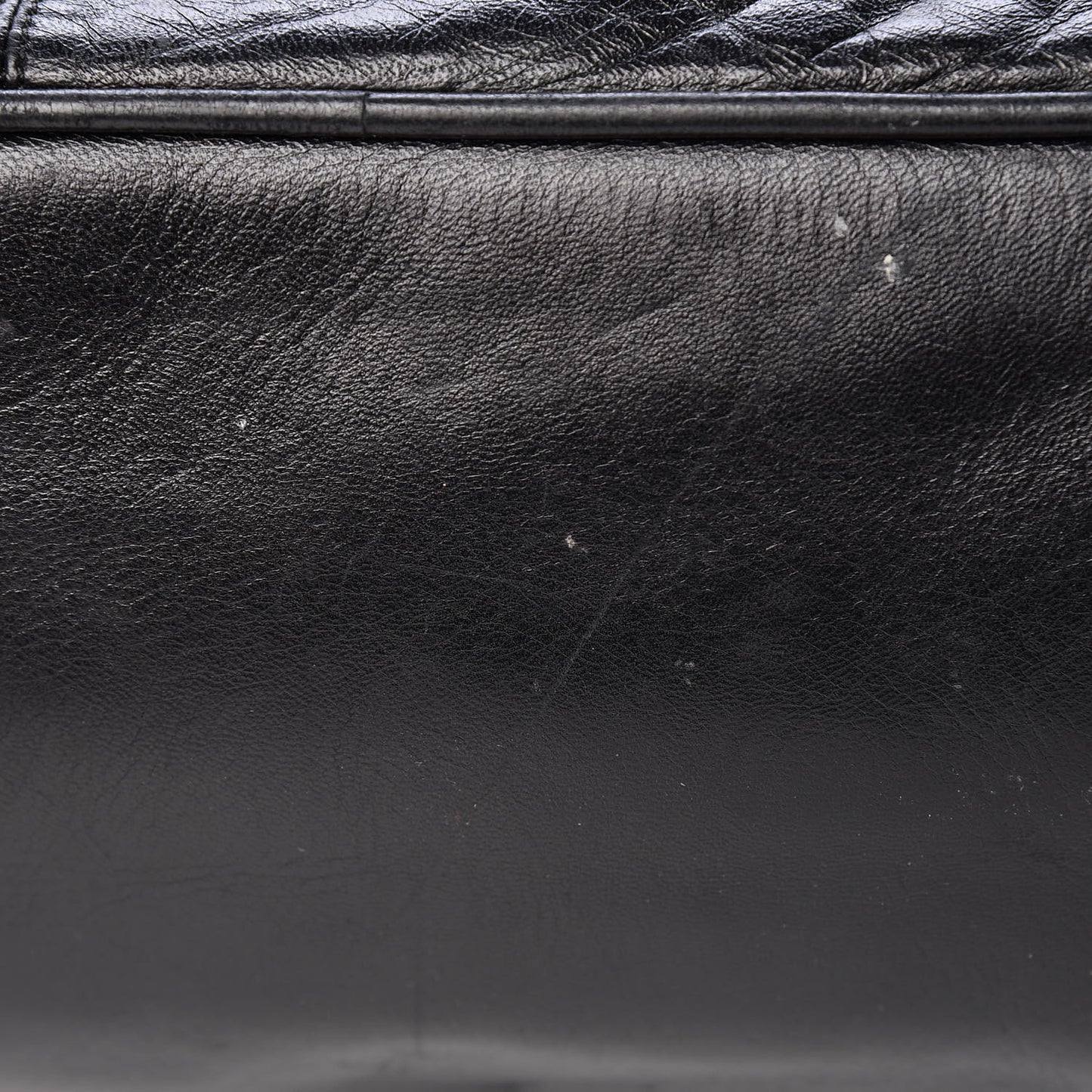 Lambskin Riveting Black
