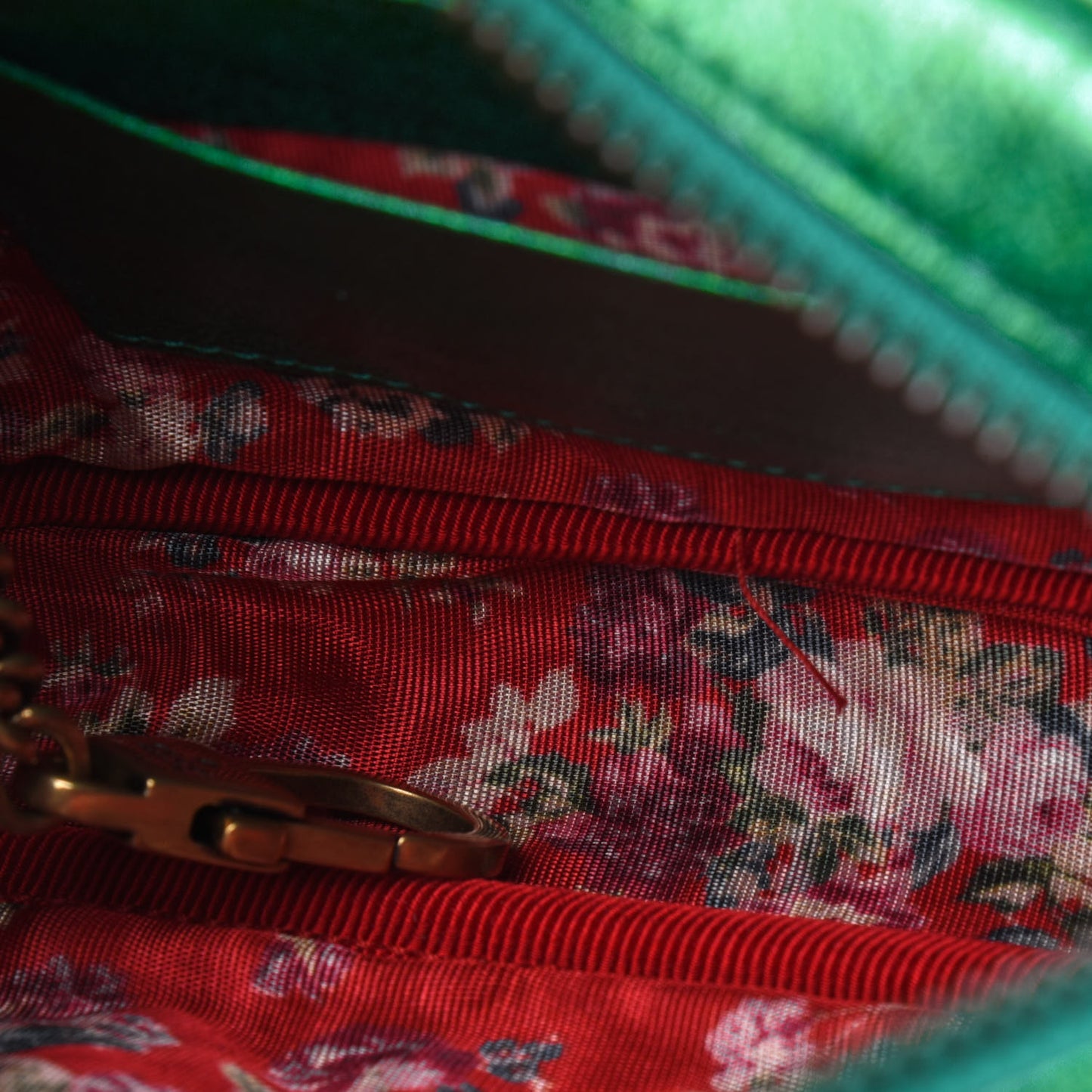 Laminated Nappa Trapuntata Small Zumi Shoulder Bag Jasmine Green