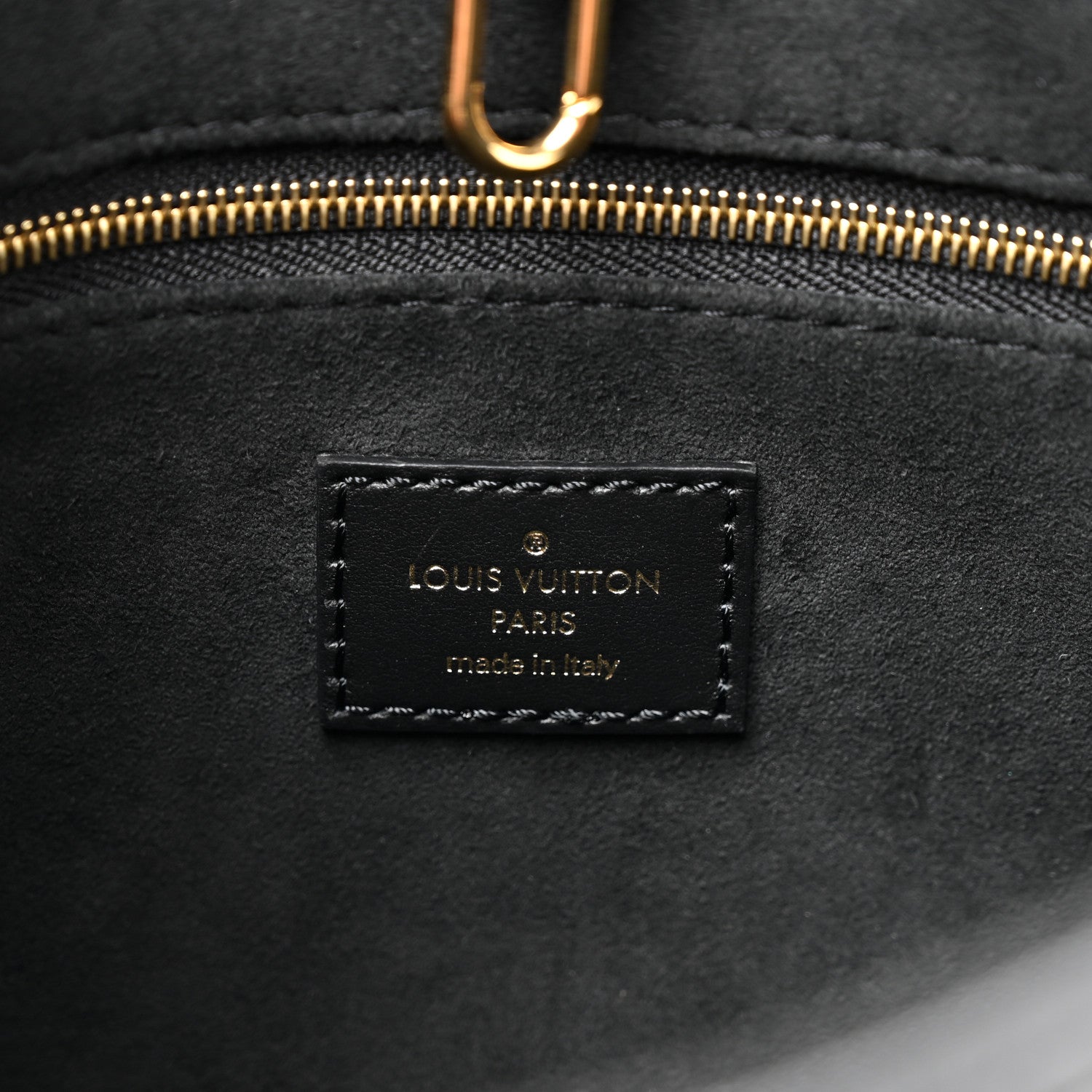 Louis Vuitton Empreinte Monogram Giant Onthego PM Black 1828715