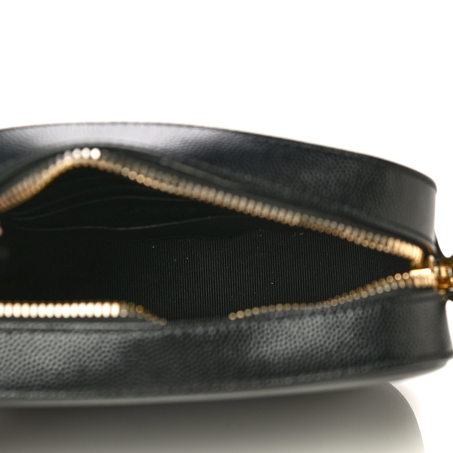Saint Laurent Grain De Poudre Small Classic Monogram Camera Bag Black 5 of 9