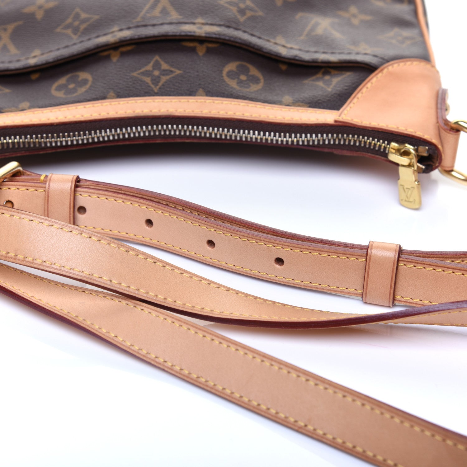 Louis Vuitton Monogram Odeon PM 15 of 20
