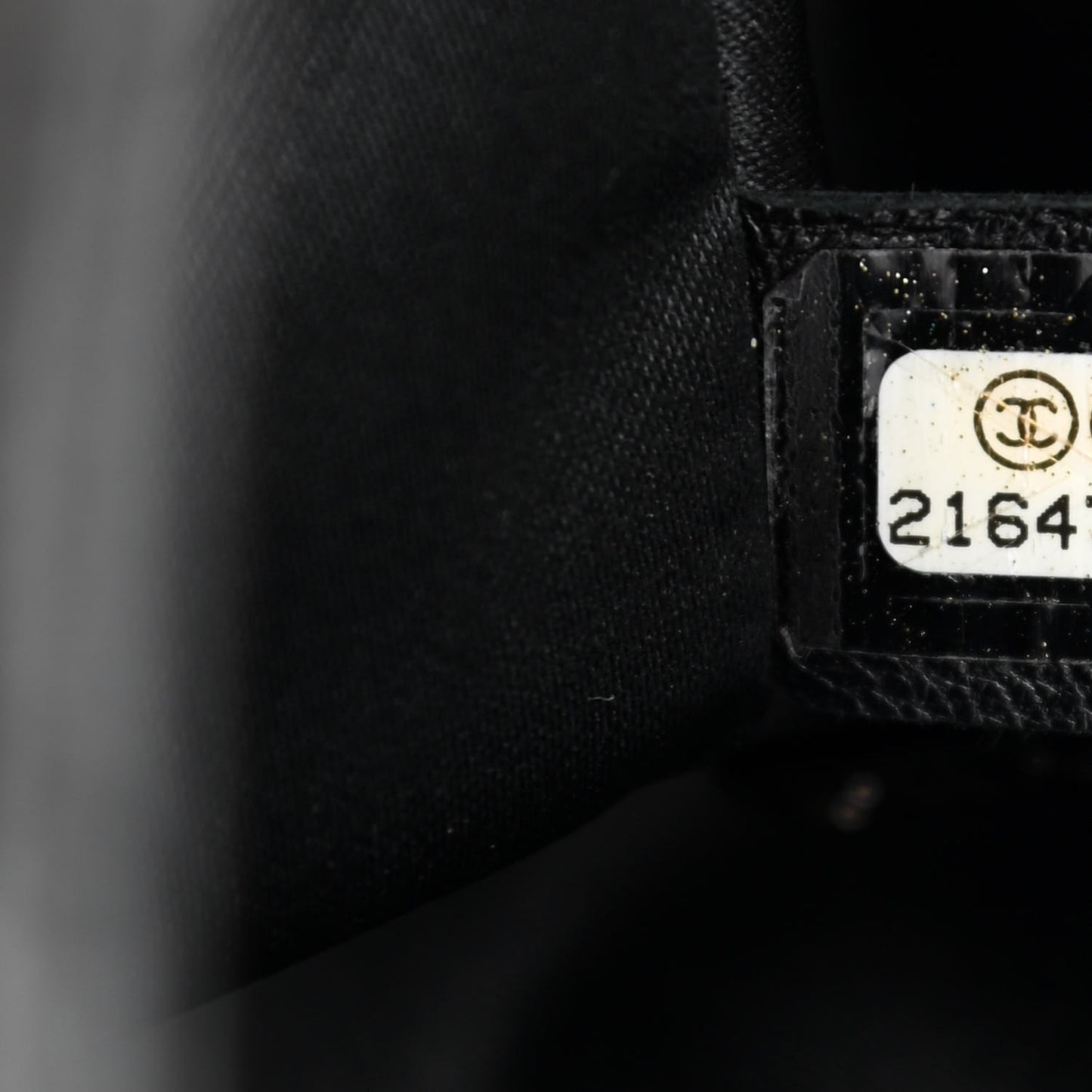 Lambskin Small CC Crossing Flap Black