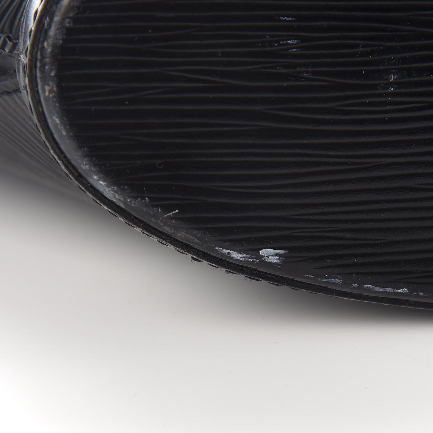 Epi Saint Jacques PM Black