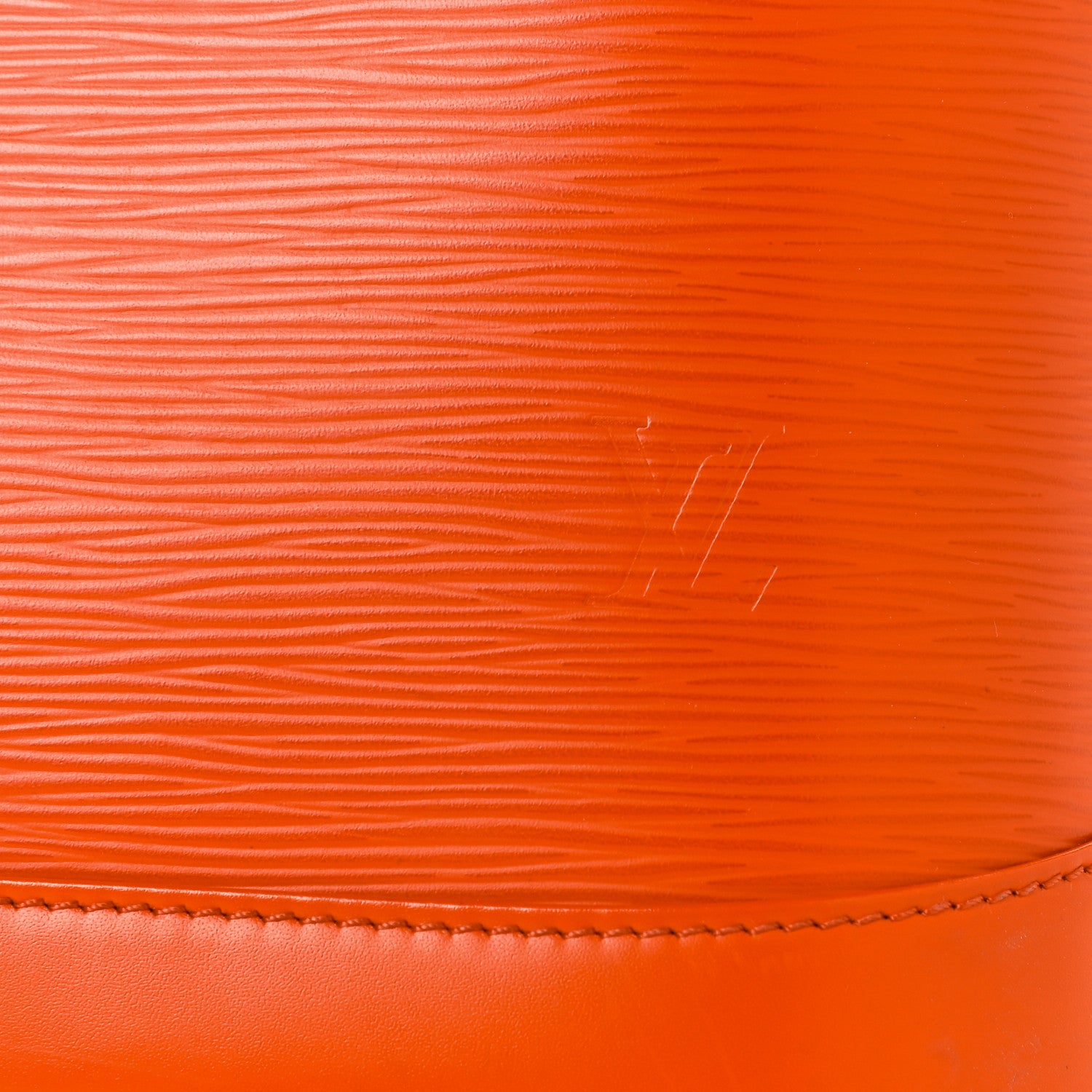 Louis Vuitton Epi Alma GM Piment 7 of 9