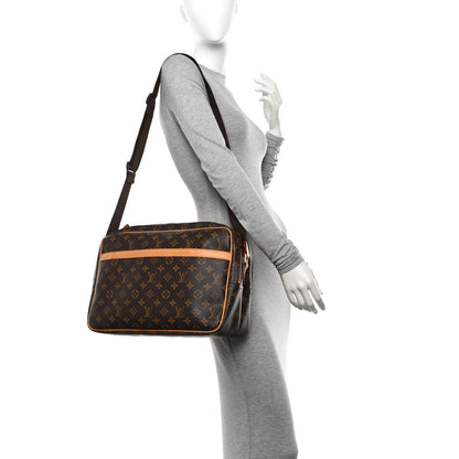 Louis Vuitton Monogram Reporter GM 2 of 15