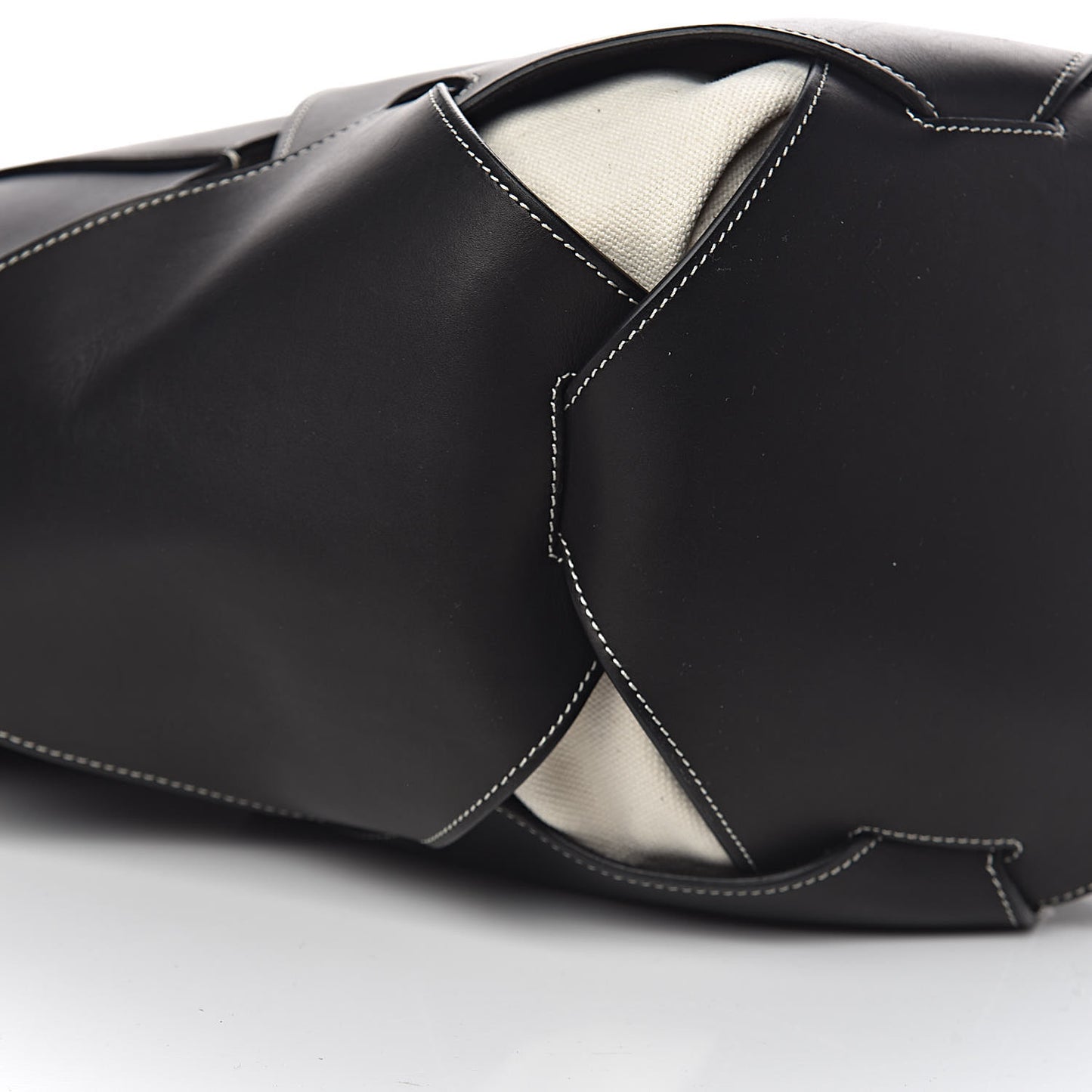 Natural Calfskin Large Holdall Shoulder Bag Black