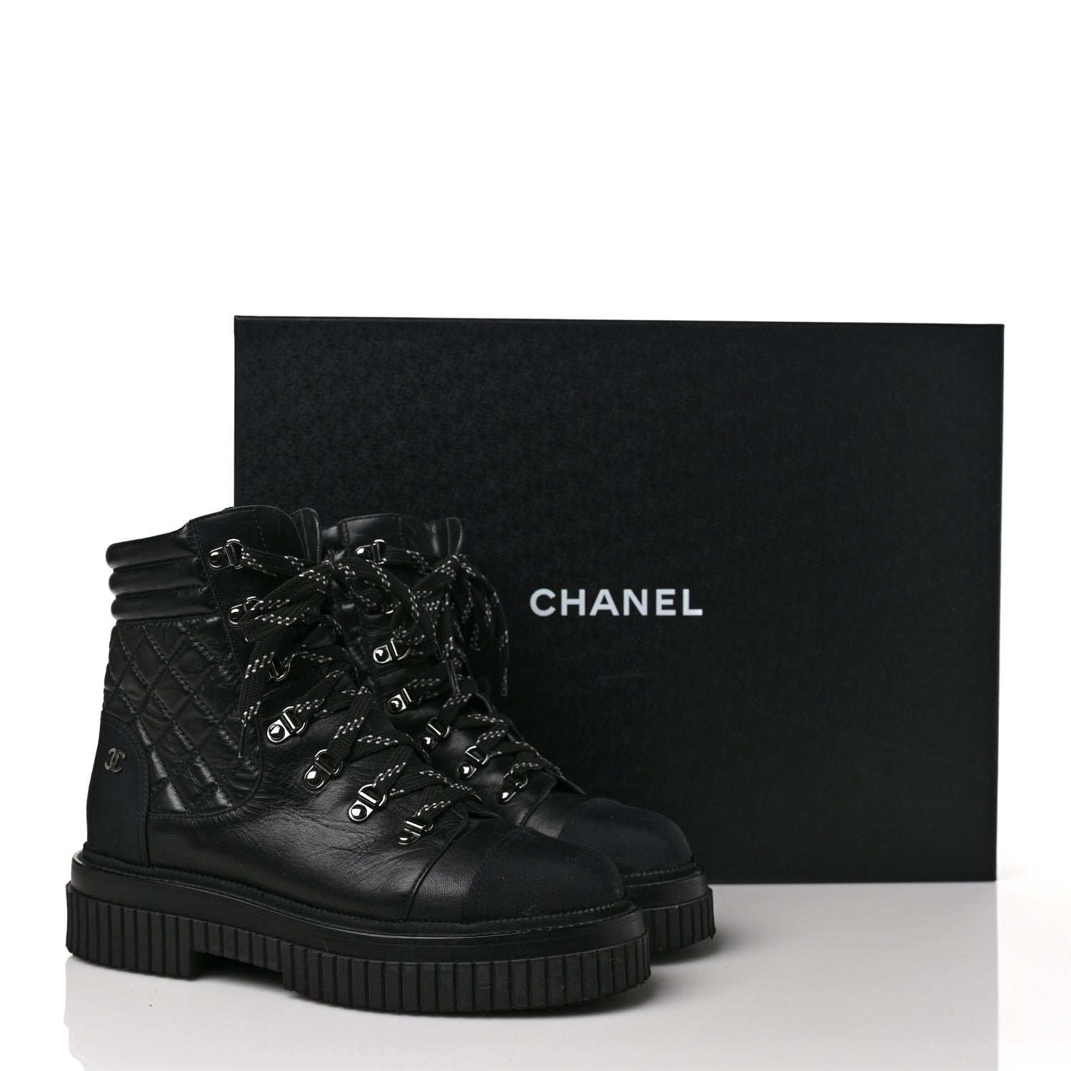 Chanel Calfskin Grosgrain Quilted Lace Up Boots 39.5 Black Grey 10 of 10