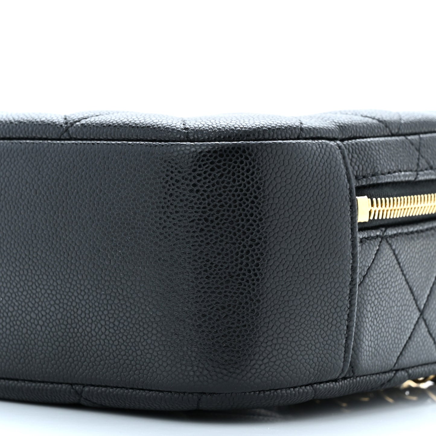 Caviar Quilted CC Small Top Handle Vanity Case Black