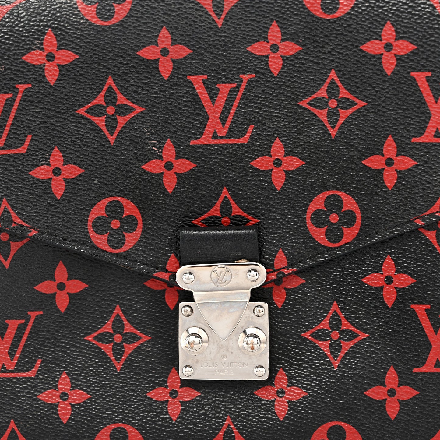 Monogram Infrarouge Pochette Metis