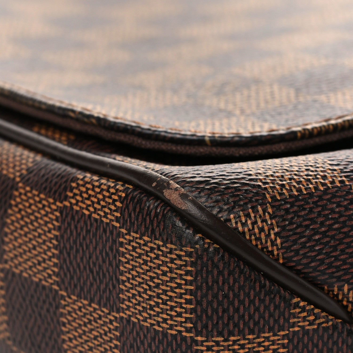 Louis Vuitton Damier Ebene District PM 7 of 7