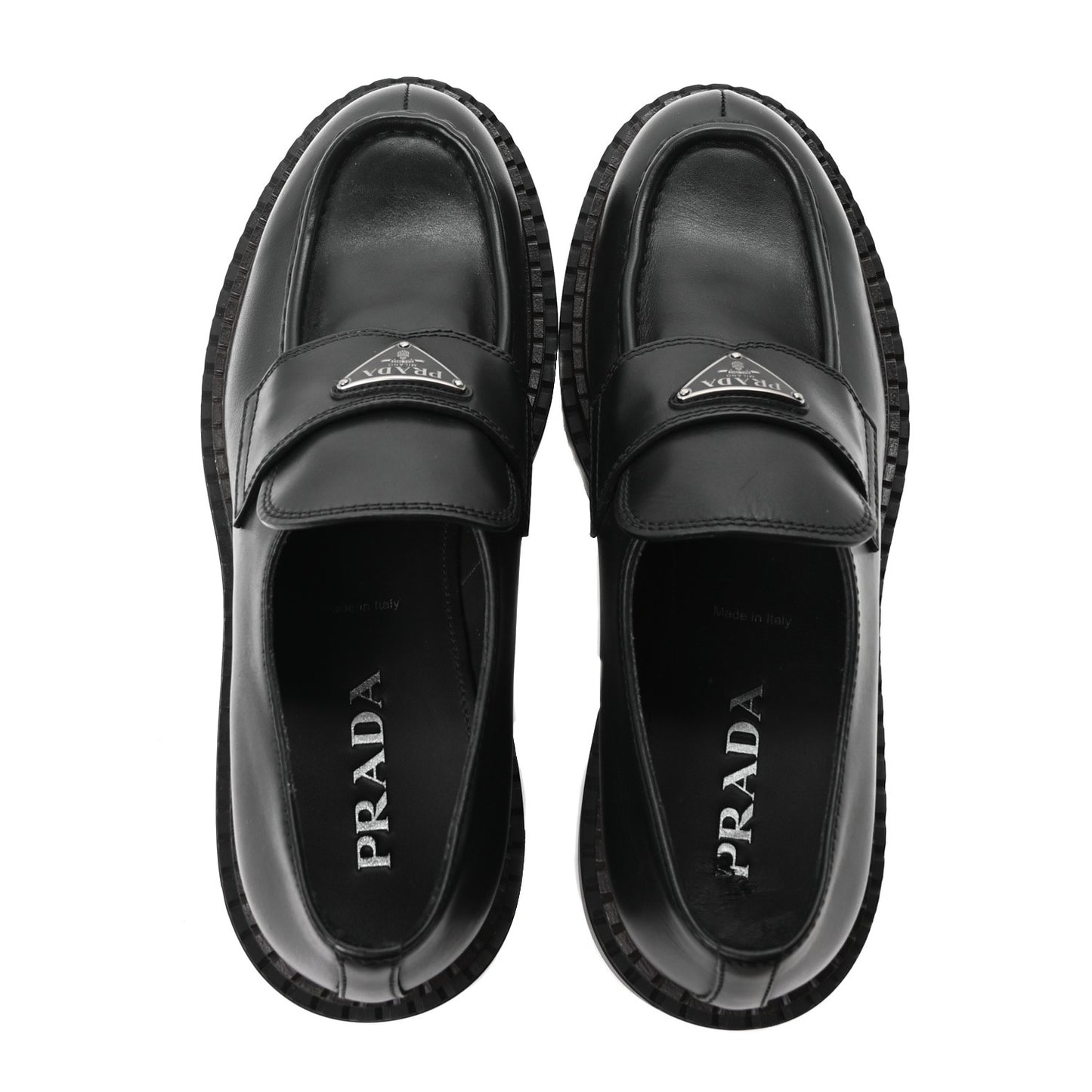 Spazzolato Metal Triangle Logo Mens 35mm Loafers 9.5 Black