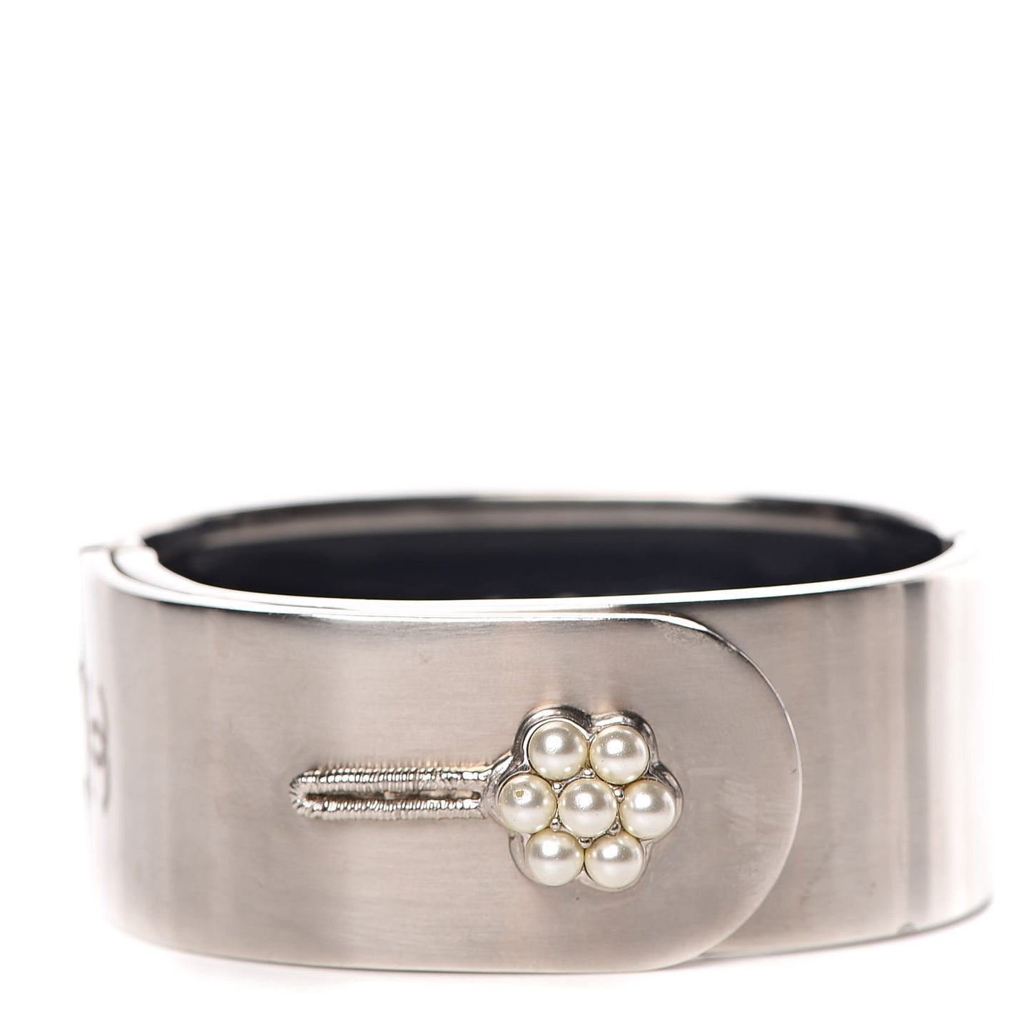 Metal Pearl CC Cuff Silver