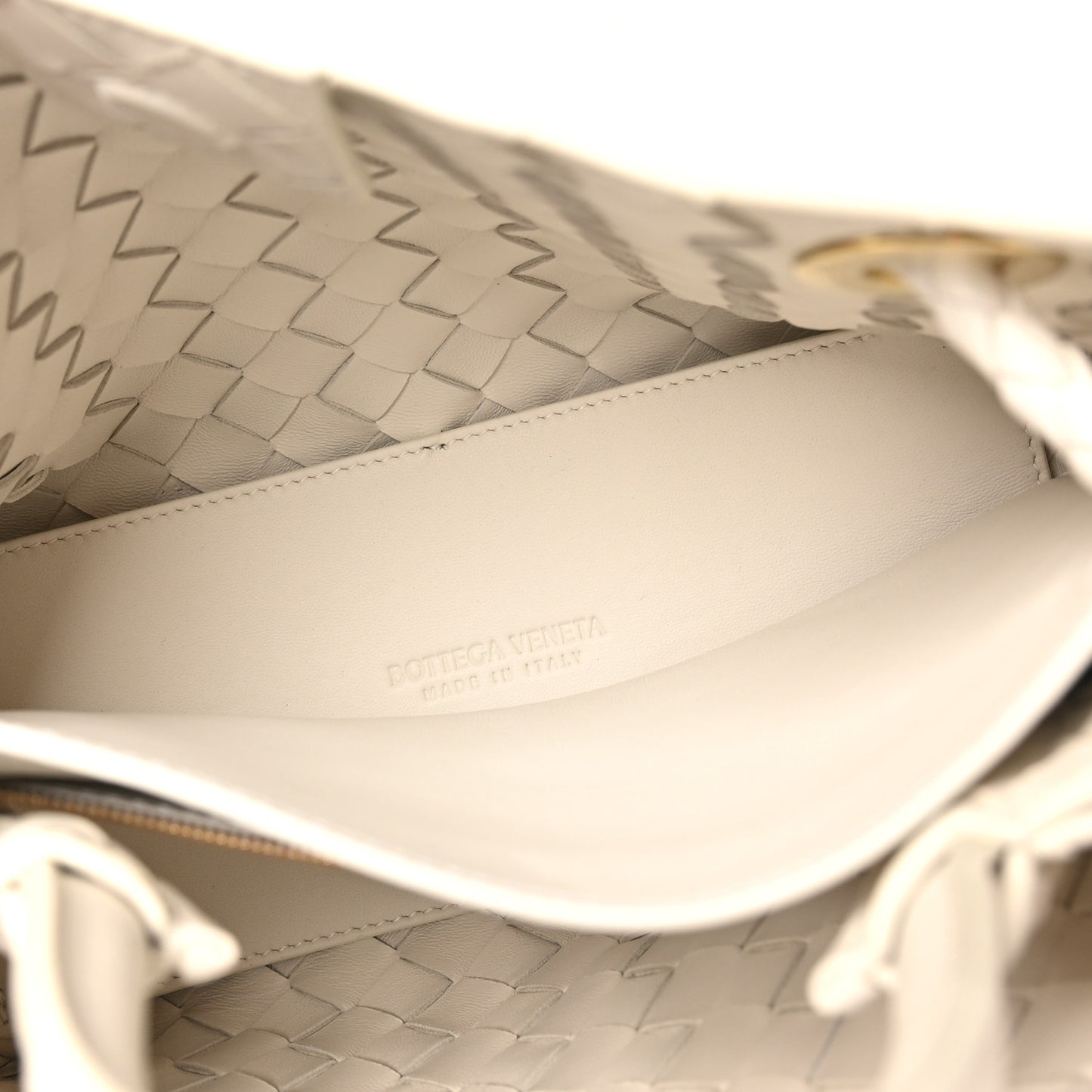 Nappa Intrecciato Small Andiamo Shoulder Bag White