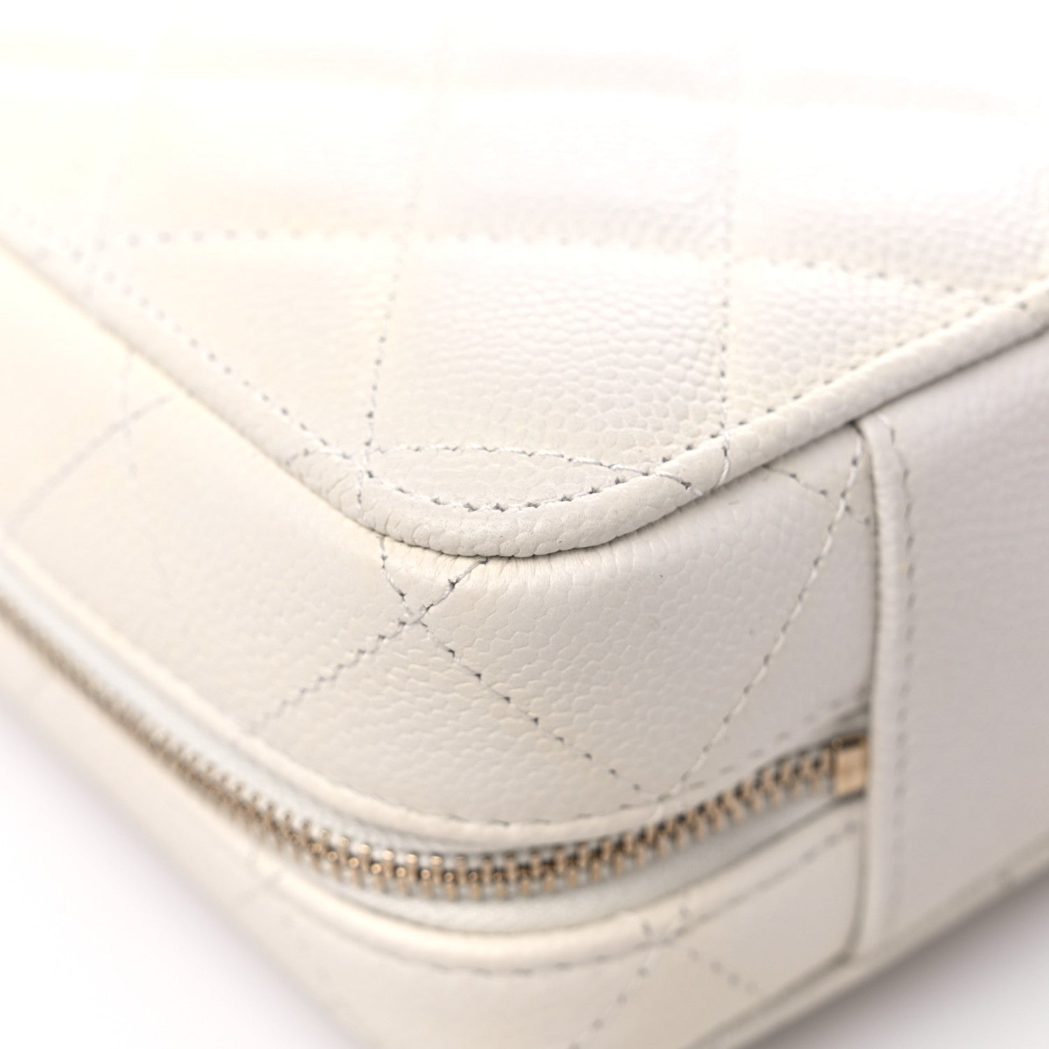 Chanel Caviar Quilted Top Handle Vanity Case White 11 of 13