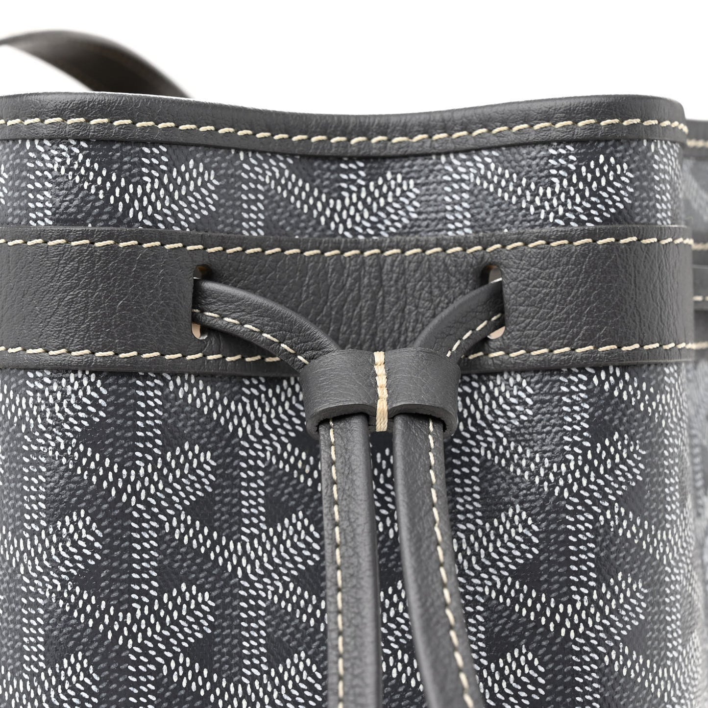 ine Petit Flot Bucket Bag PM Grey