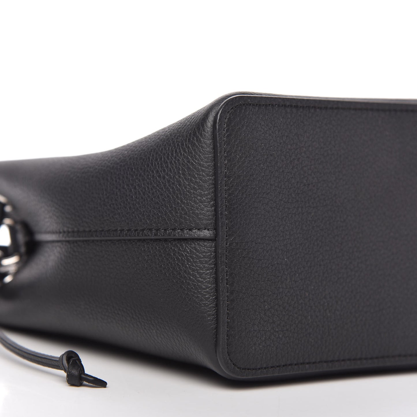 Calfskin Nano Lockme Bucket Black