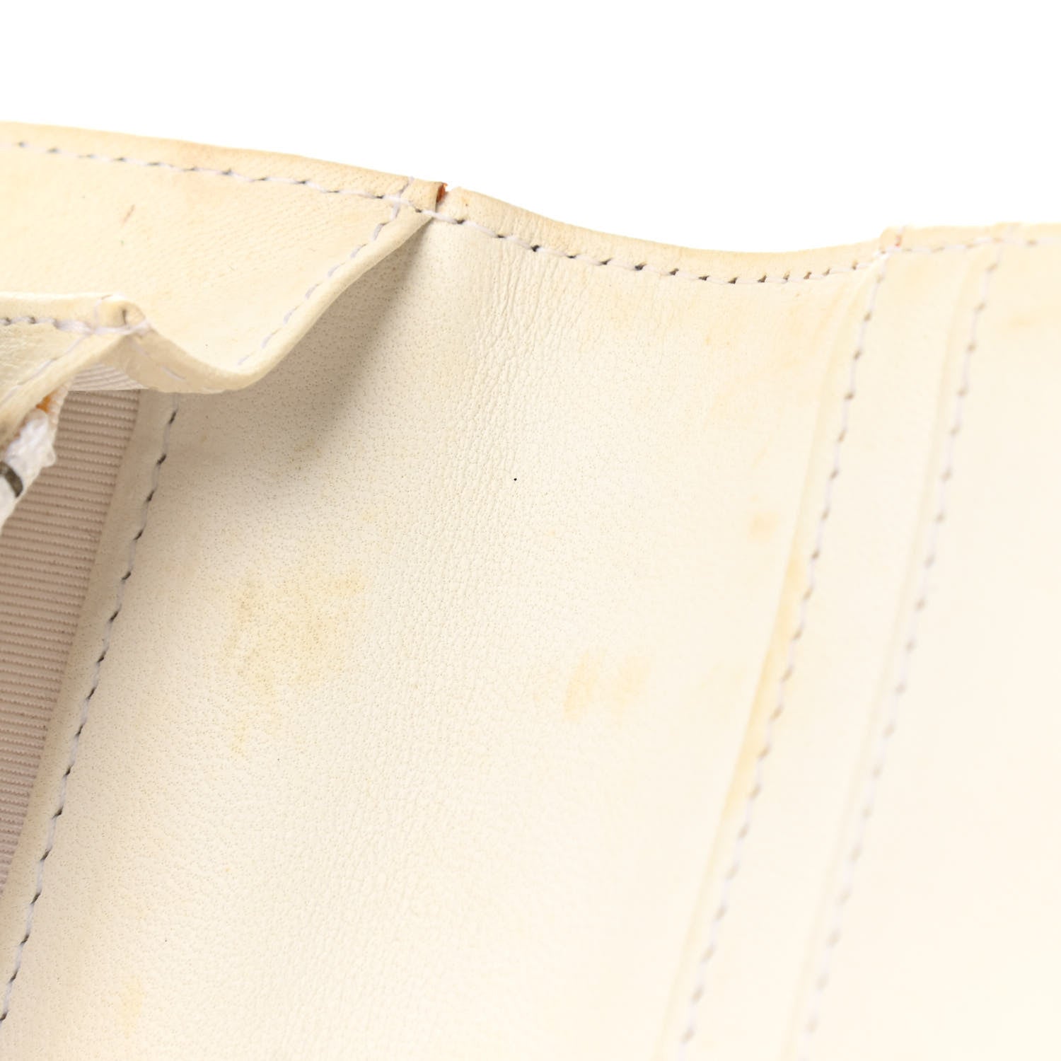 Chanel Lambskin Perforated Yen Wallet White 9 of 13