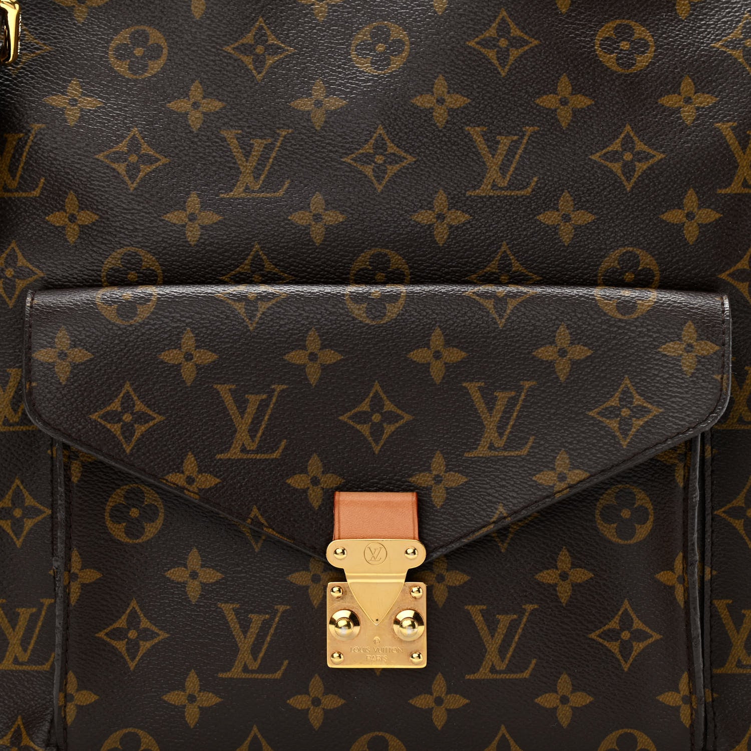Louis Vuitton Monogram Metis 6 of 10