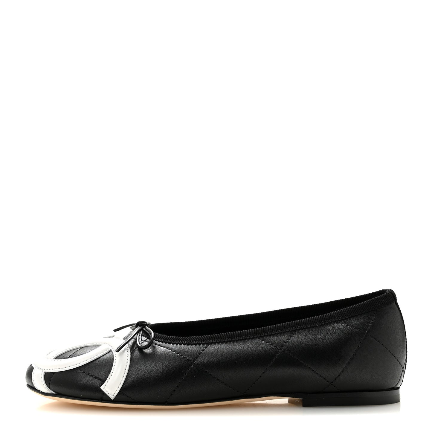 Lambskin Quilted CC Cambon Ballet Flats 36.5 Black White