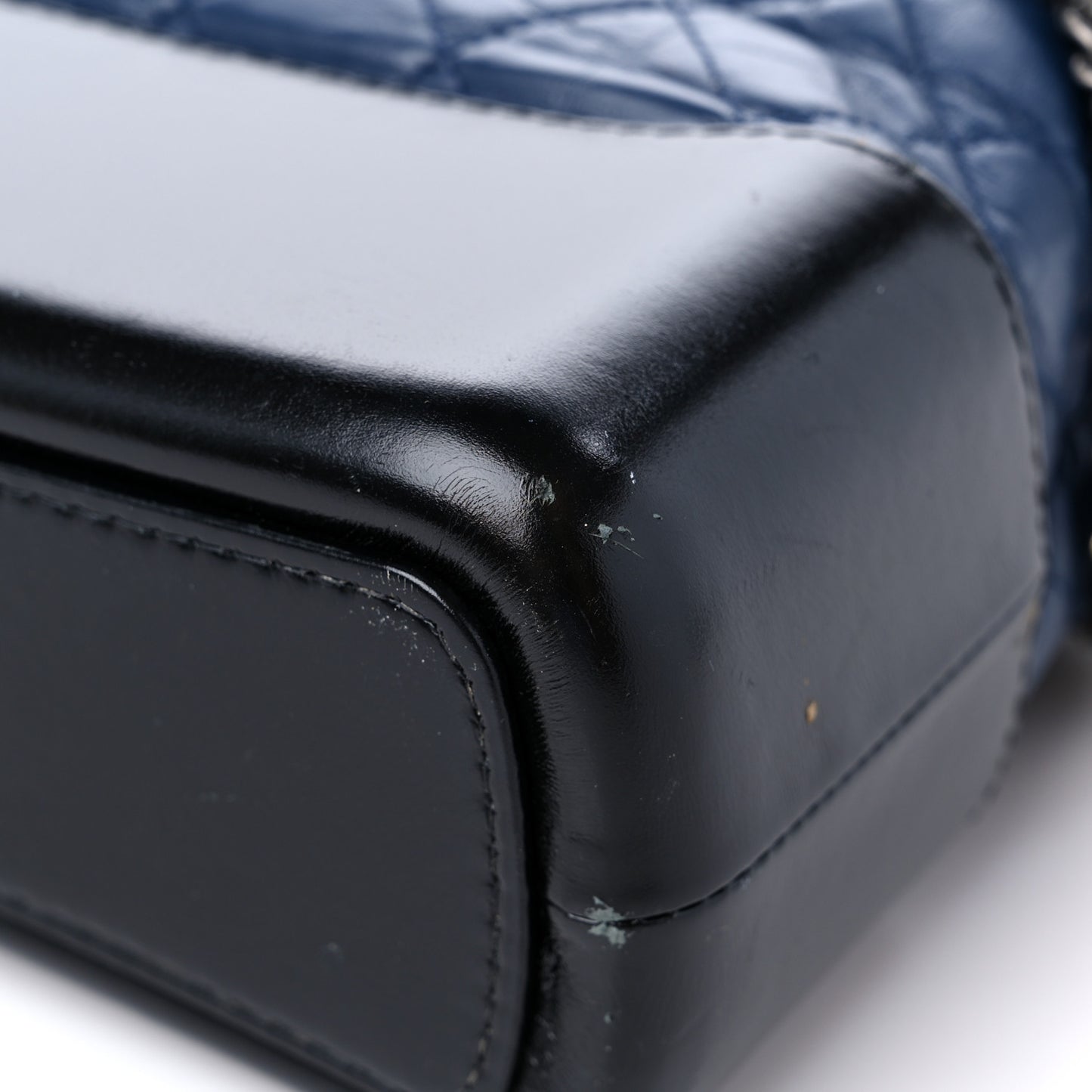 Aged Calfskin Quilted Large Gabrielle Hobo Navy Black
