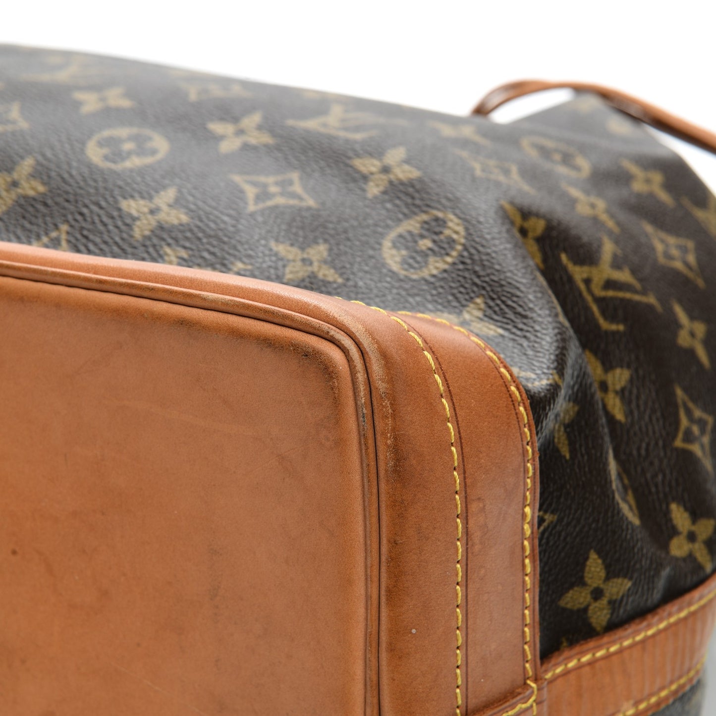 Monogram Noe