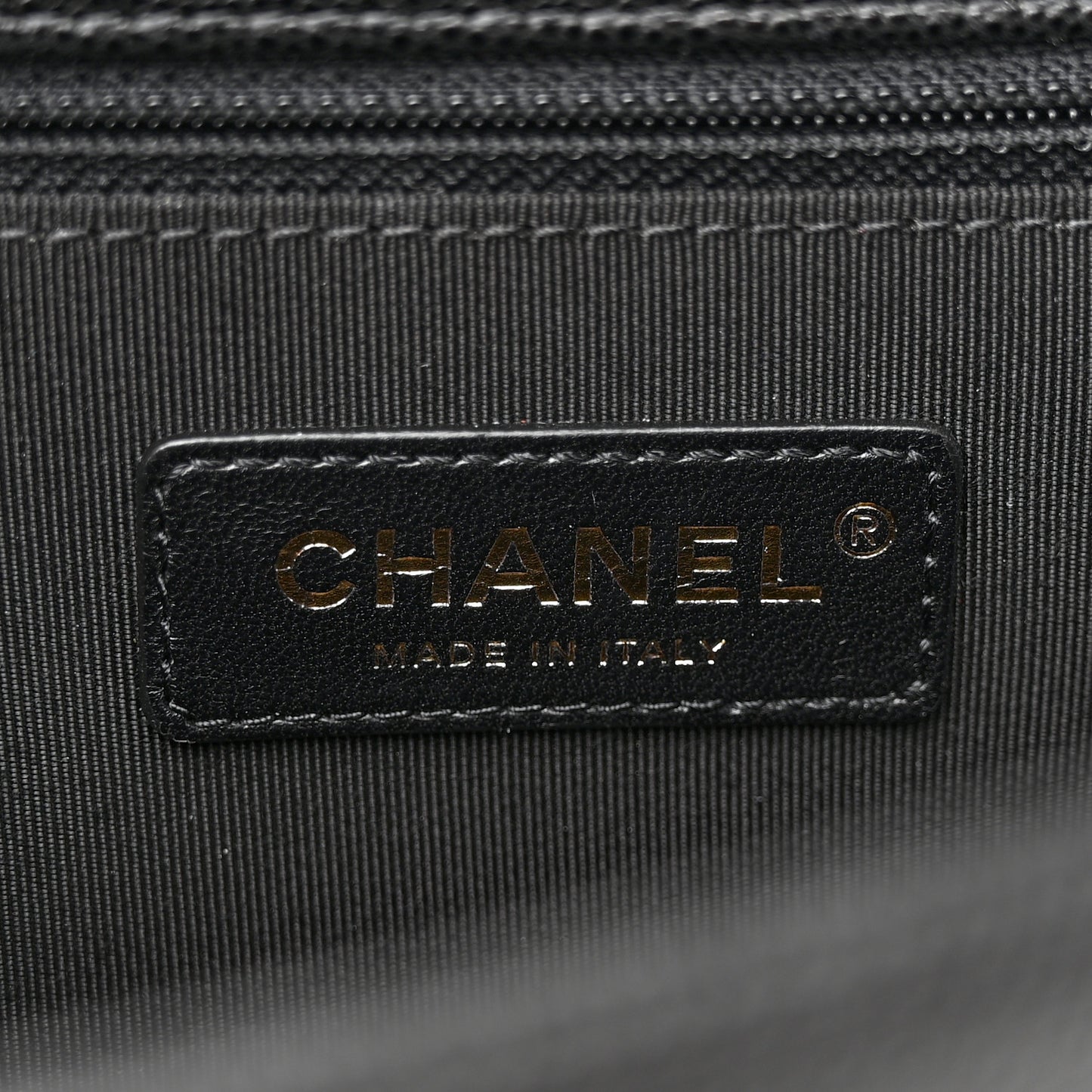 Caviar Quilted New Medium Boy Flap Black