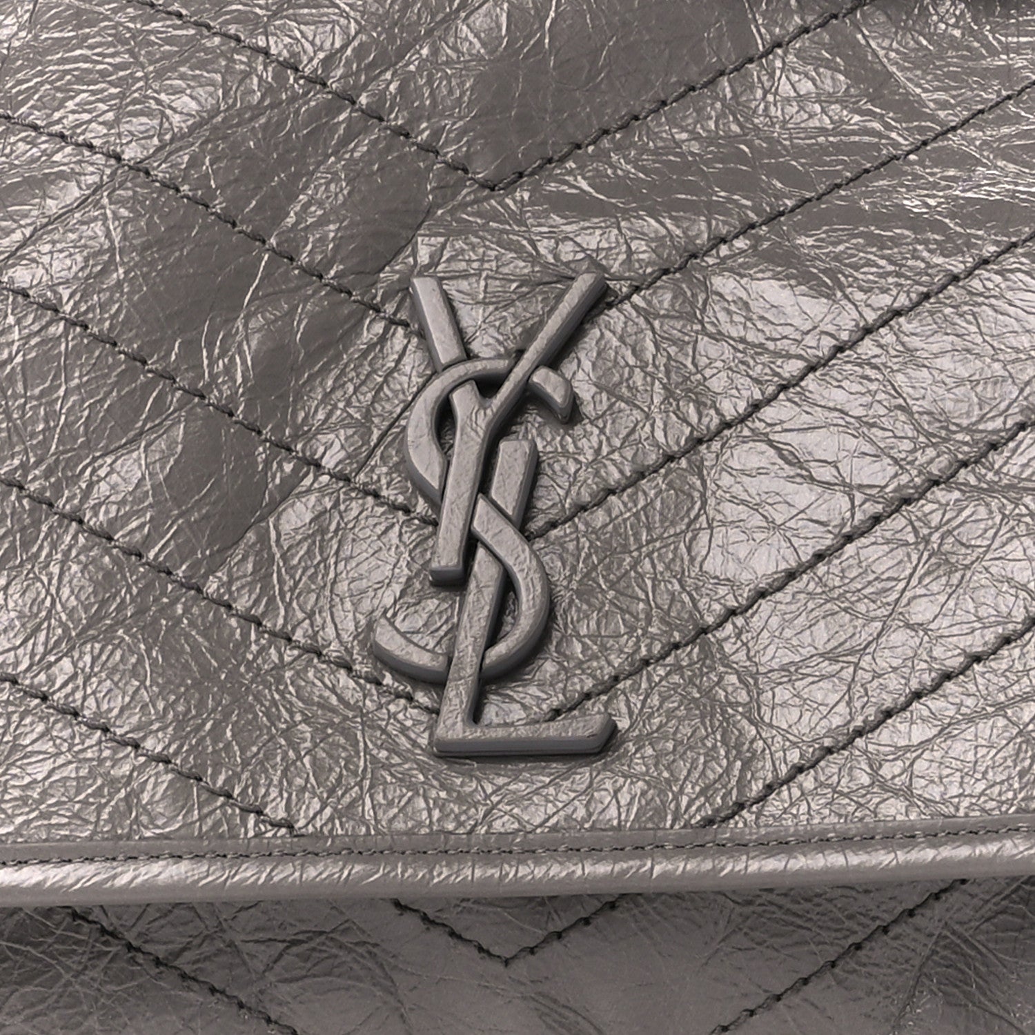 Saint Laurent Crinkled Calfskin Matelasse Monogram Large Niki Chain Satchel Storm 9 of 11