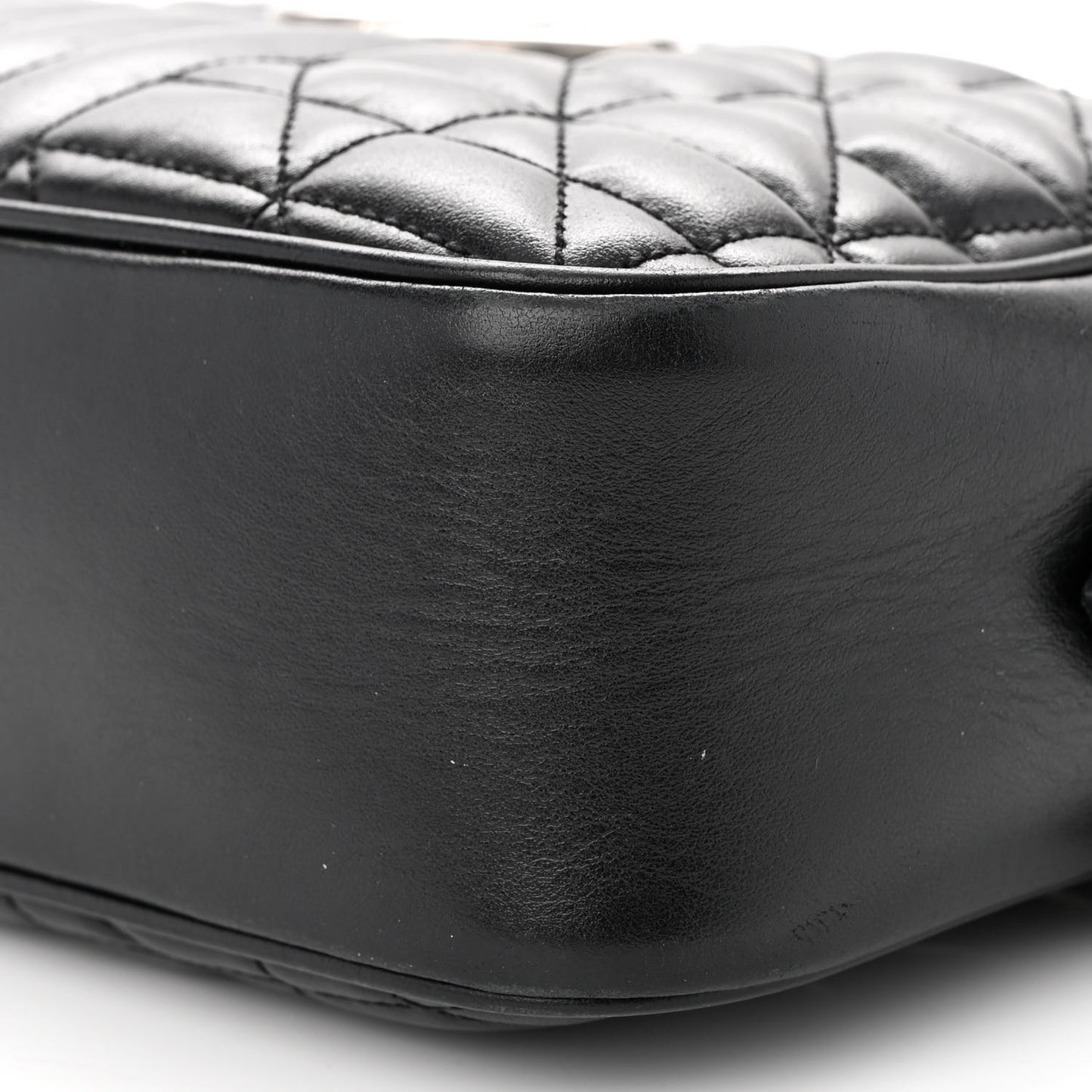 Calfskin Matelasse Aria Small GG Marmont Chain Shoulder Bag Black