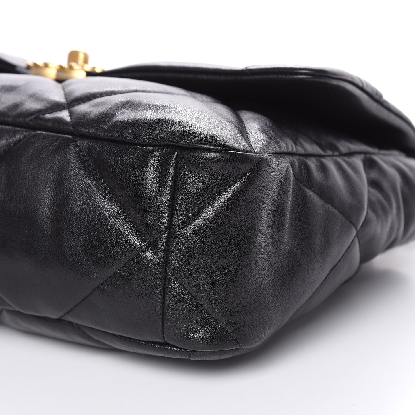 Lambskin Quilted Large 19 Flap Black