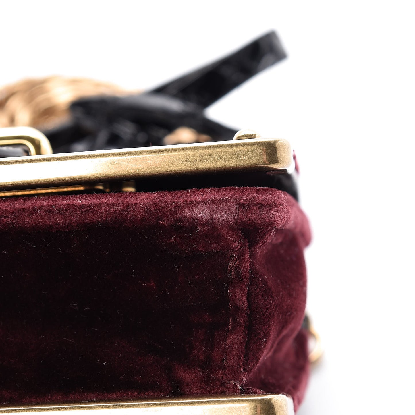 Velvet Crocodile Micro Cahier Bag Ribes Black