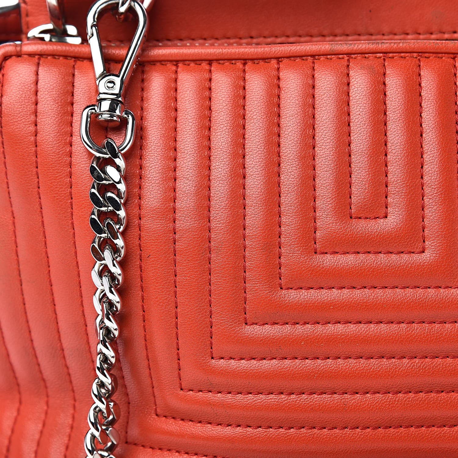 Fendi Shiny Nappa Trapuntata Small DotCom Click Top Handle Chain Satchel Papavero 24 of 28