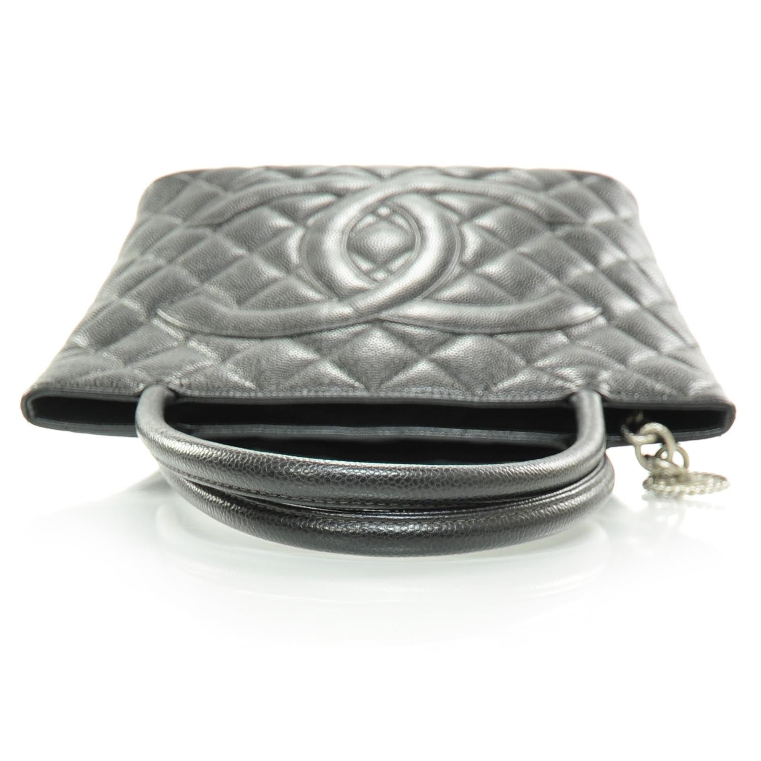 Chanel Caviar Medallion Tote Black 6 of 10