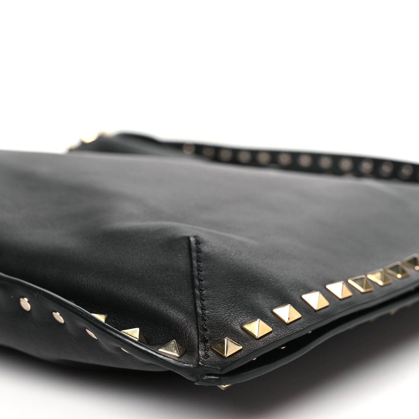 Vitello Small Rockstud Hobo Black