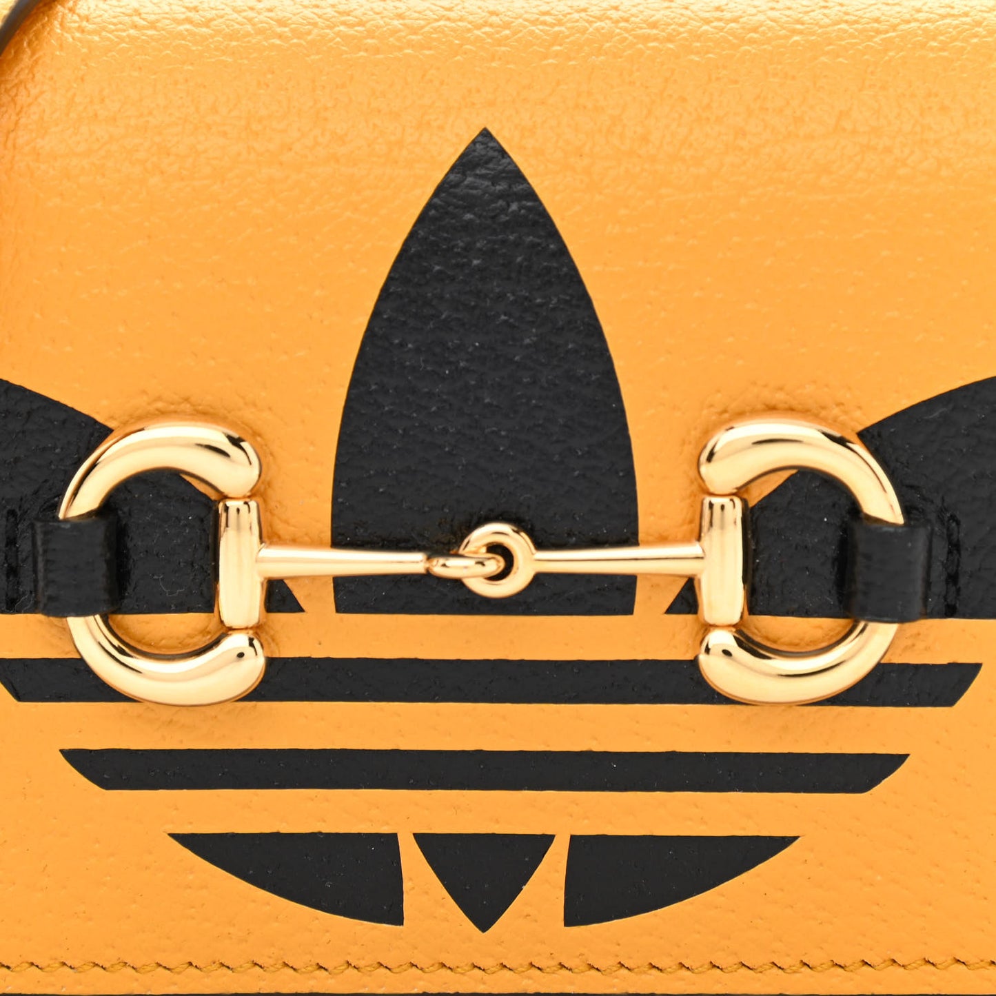 X ADIDAS Textured Dollar Calfskin Trefoil Horsebit 1955 Card Case Wallet With Strap Crop Black