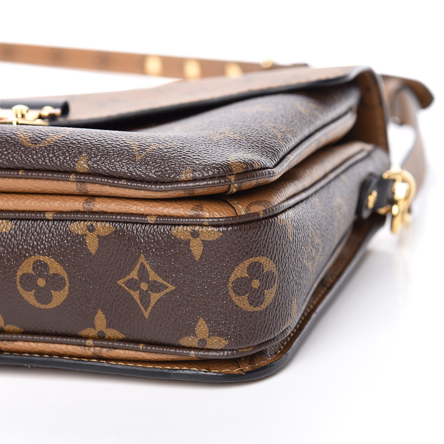 Reverse Monogram Pochette Metis
