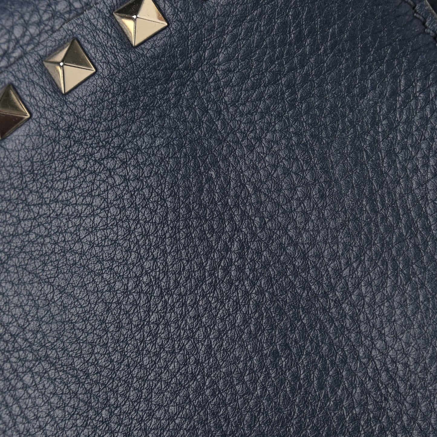 Pebbled Calfskin Mini Rockstud Flip-Lock Messenger Bag Marine