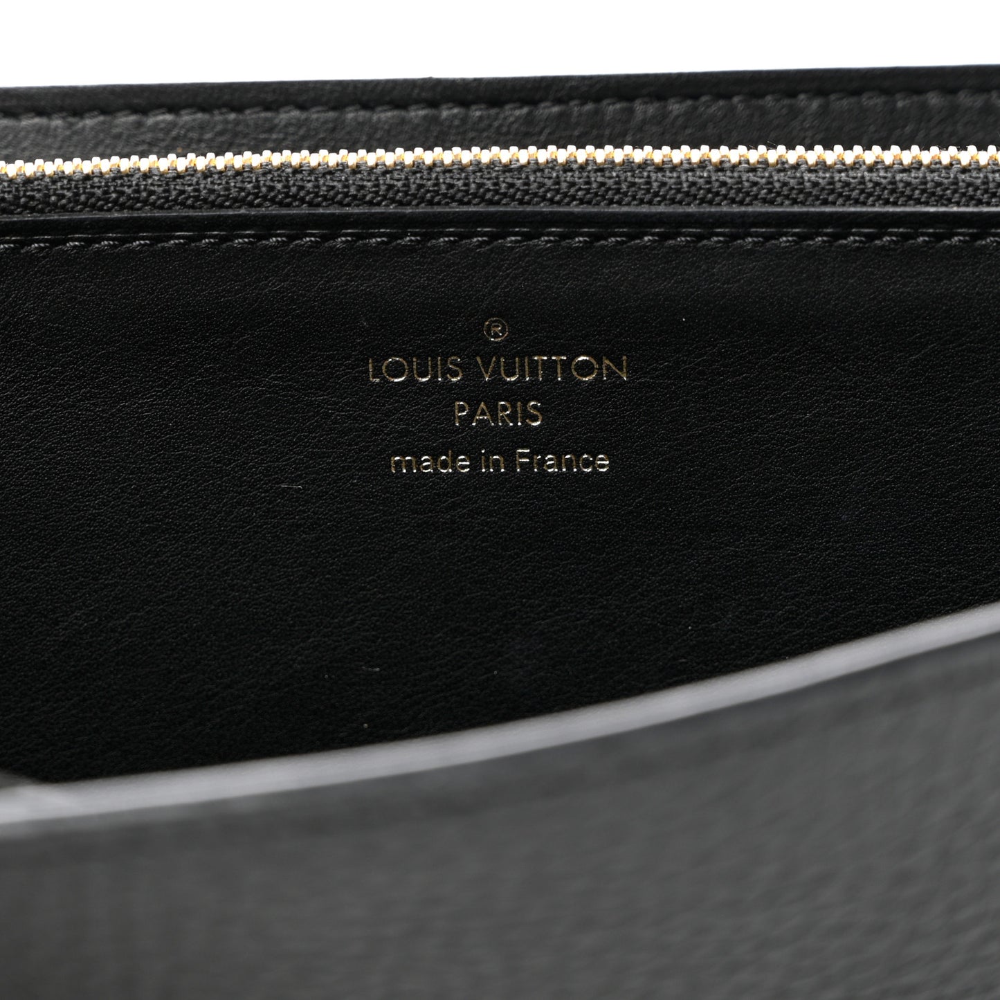 Taurillon Studded Sol Capucines Wallet Black