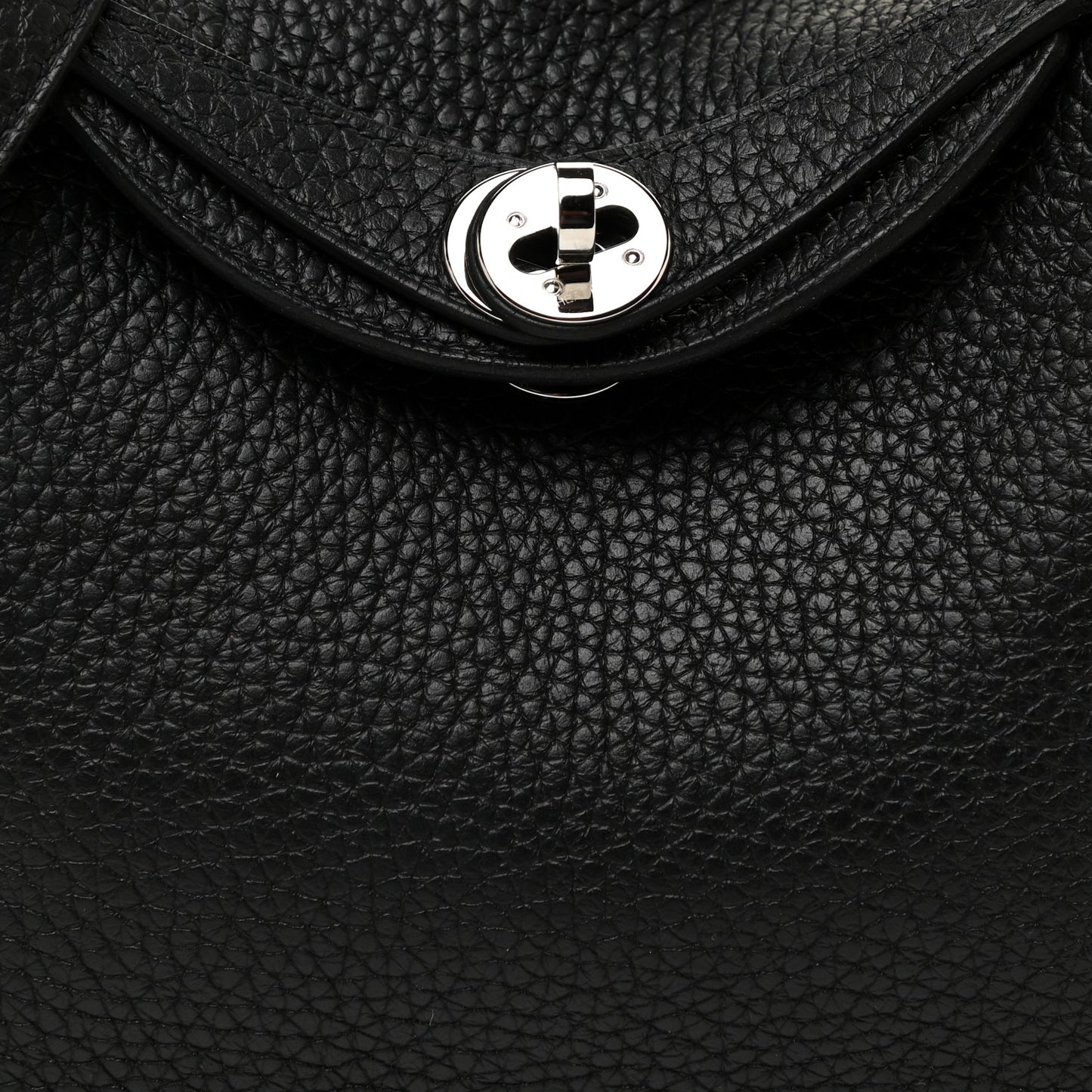 Taurillon Clemence Mini Lindy 20 Black