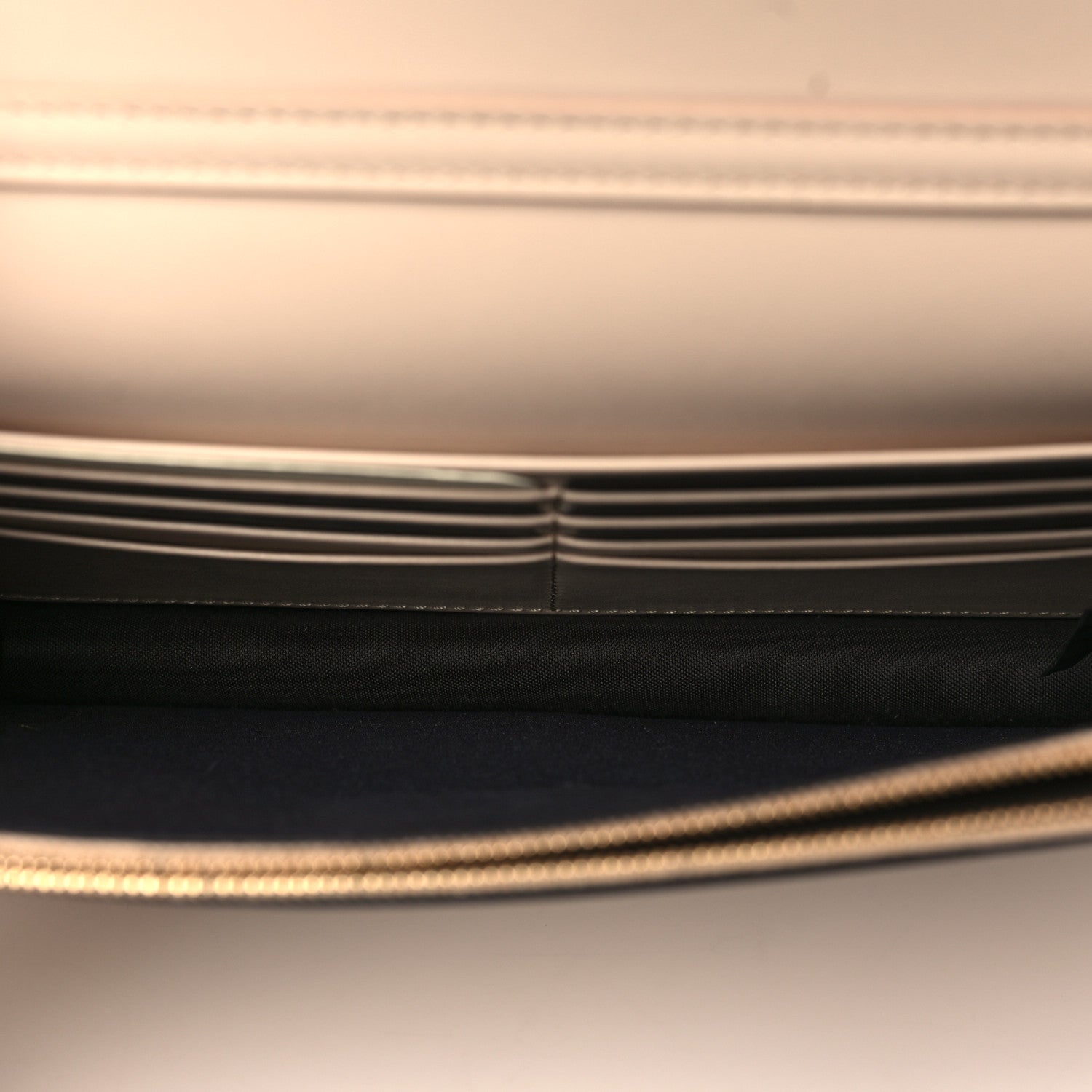 Fendi Vitello King Tamponato Logo Embossed Medium Wallet On Chain Poudre 5 of 9