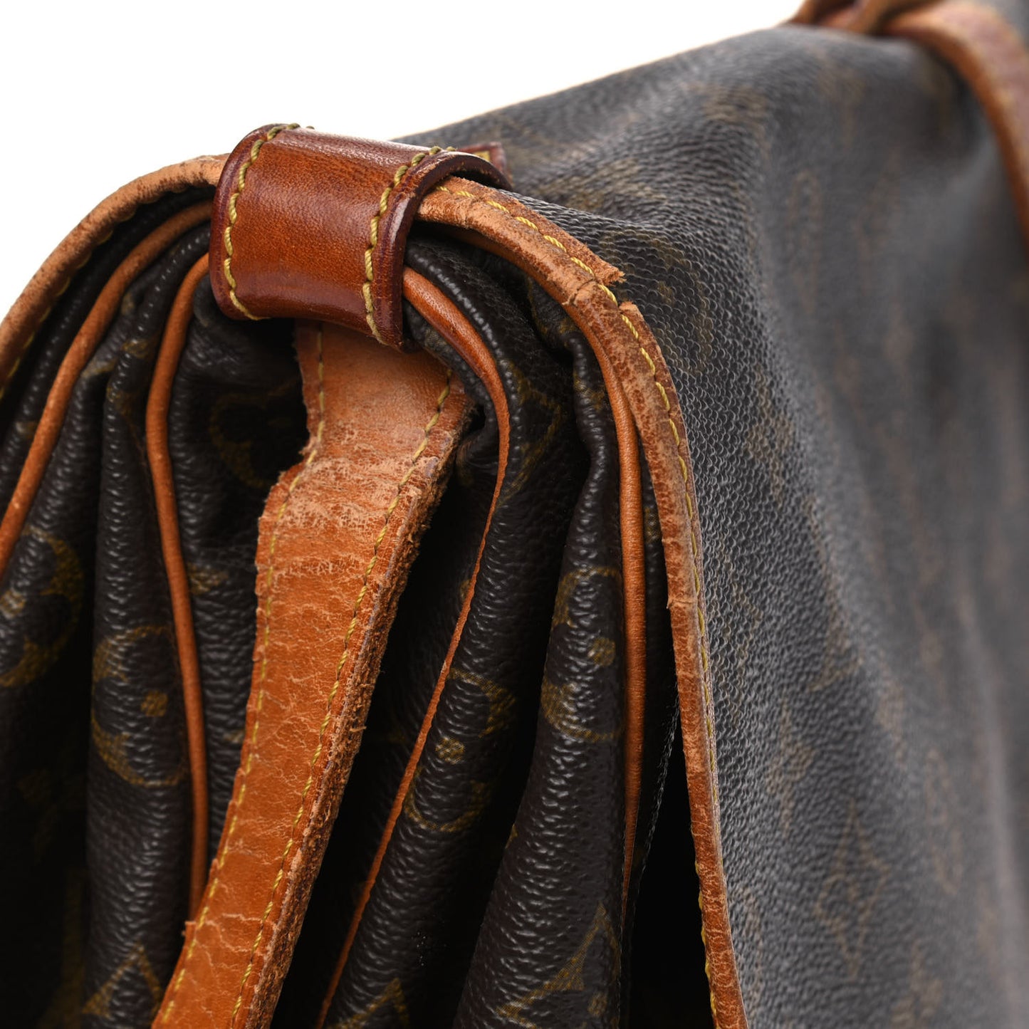 Monogram Saumur 35