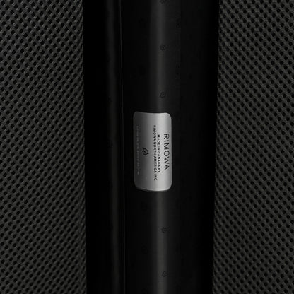 Rimowa Polycarbonate Aluminum Hybrid Cabin Matte Black 5 of 11