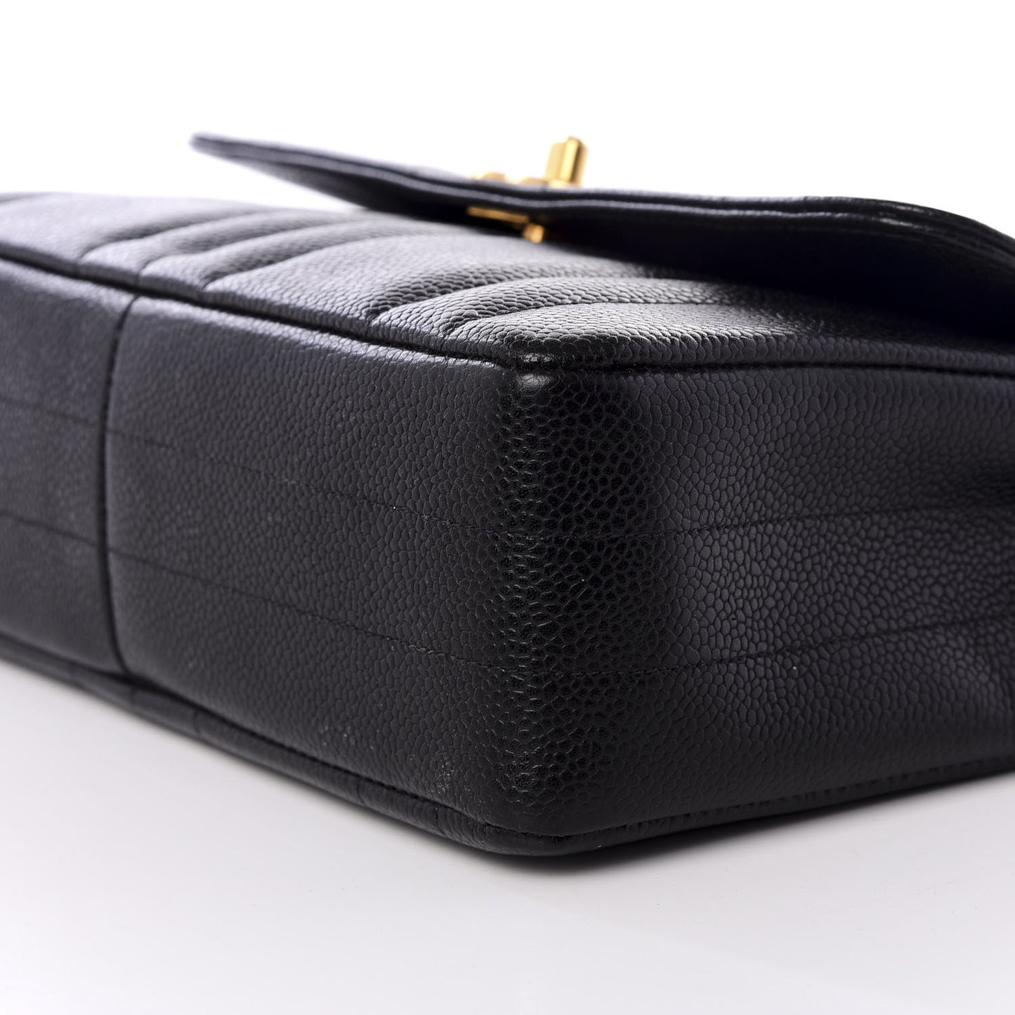Caviar Vertical Quilt Small Single Flap Black