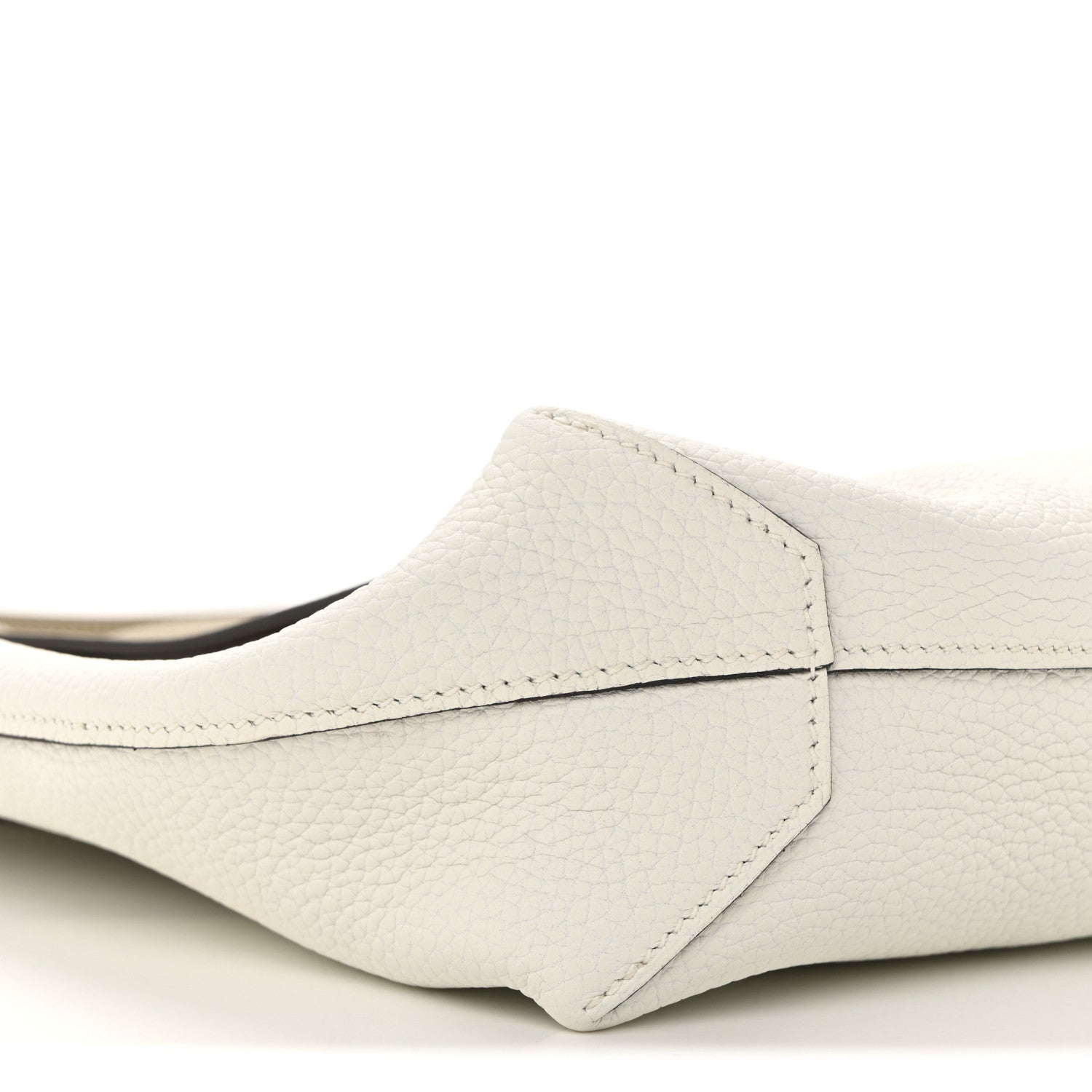Hermes Taurillon Clemence Cabasellier 31 Mushroom Beige Marfa 8 of 11