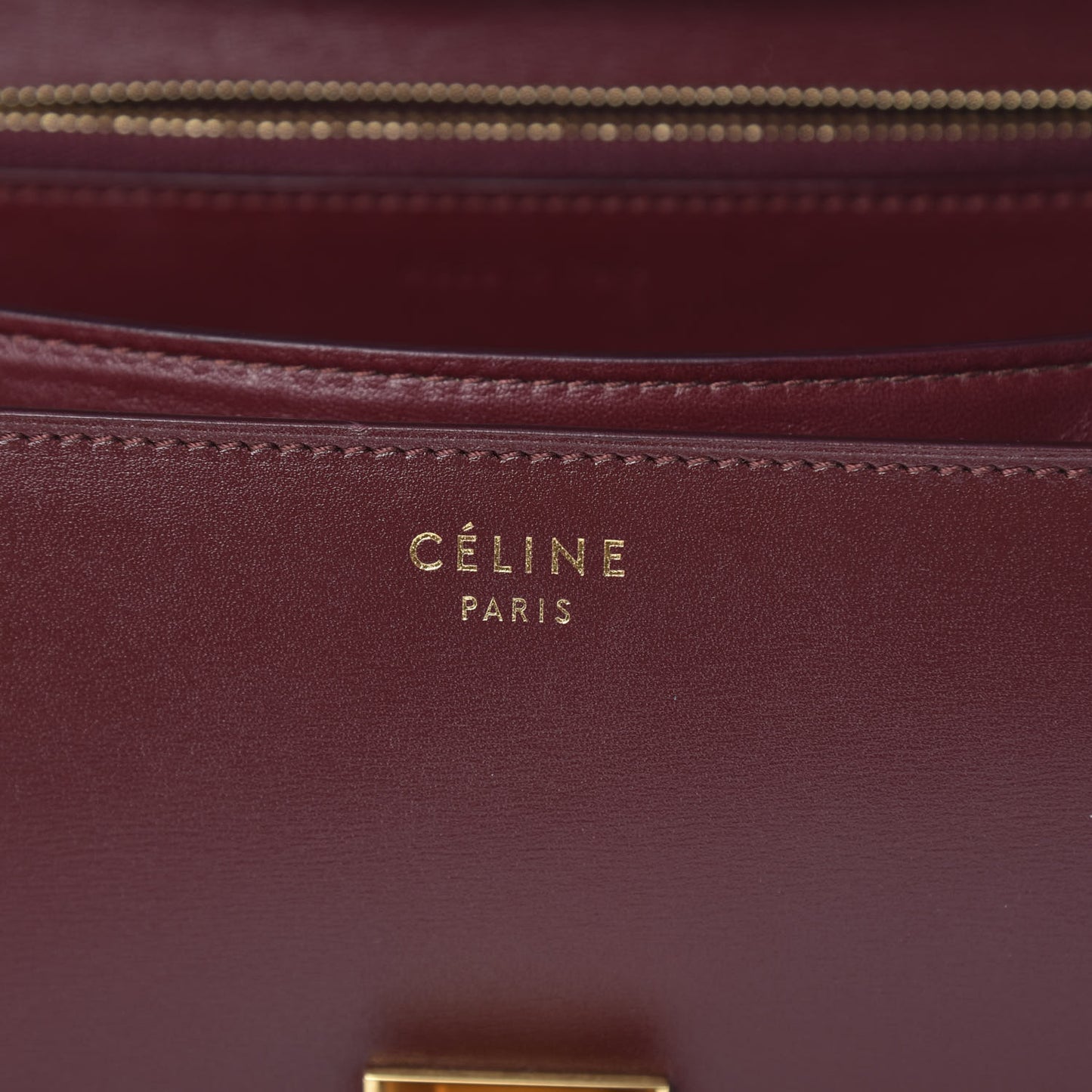 Box Calfskin Medium Classic Box Flap Bag Burgundy