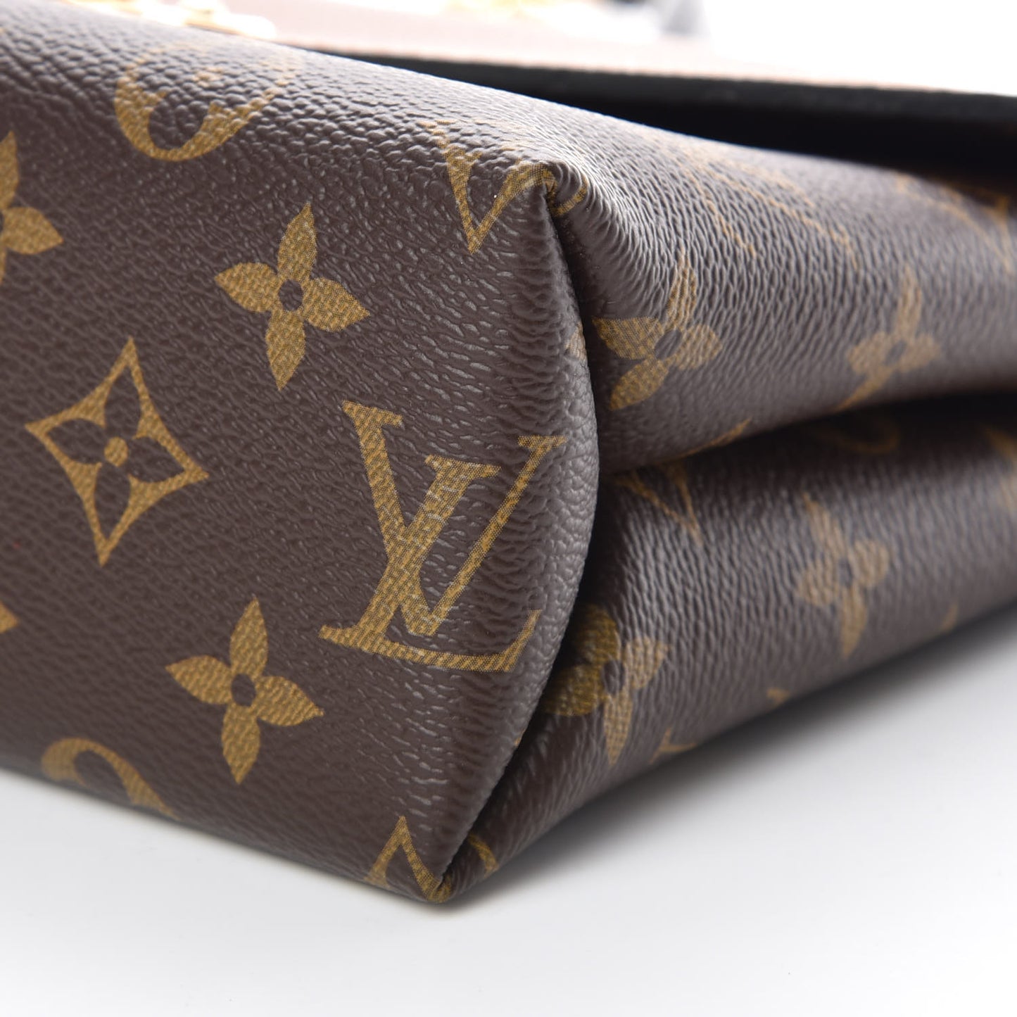 Monogram Saint Placide Caramel