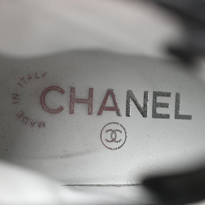 Chanel Fabric Grosgrain Quilted Cap Toe Lace Up Combat Boots 36.5 White Black 7 of 9