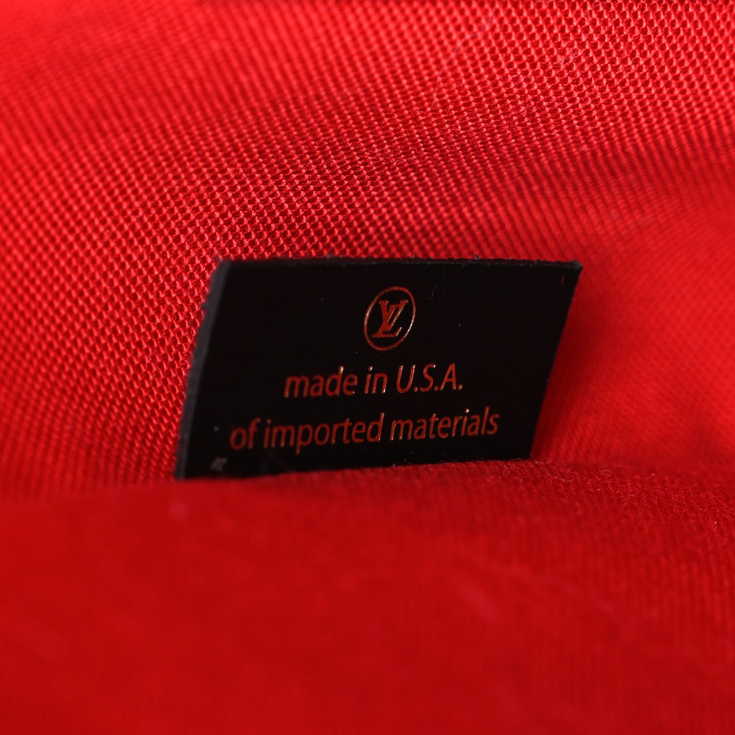 Reverse Monogram Giant Onthego MM