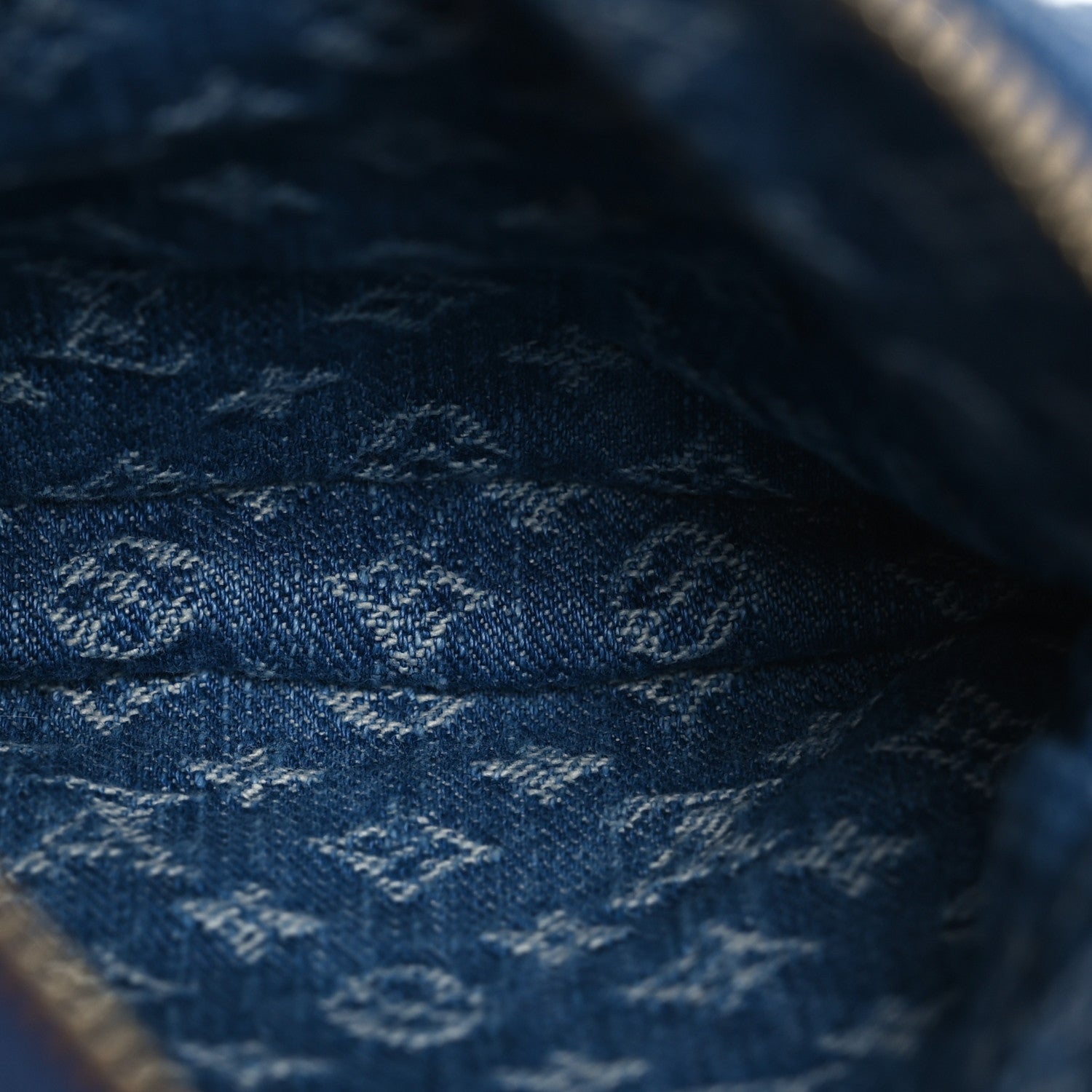 Louis Vuitton Denim Fairfax Pochette Blue 6 of 15