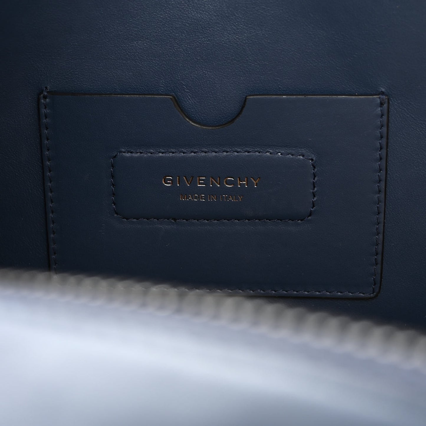 Smooth Calfskin Medium Soft Antigona Midnight